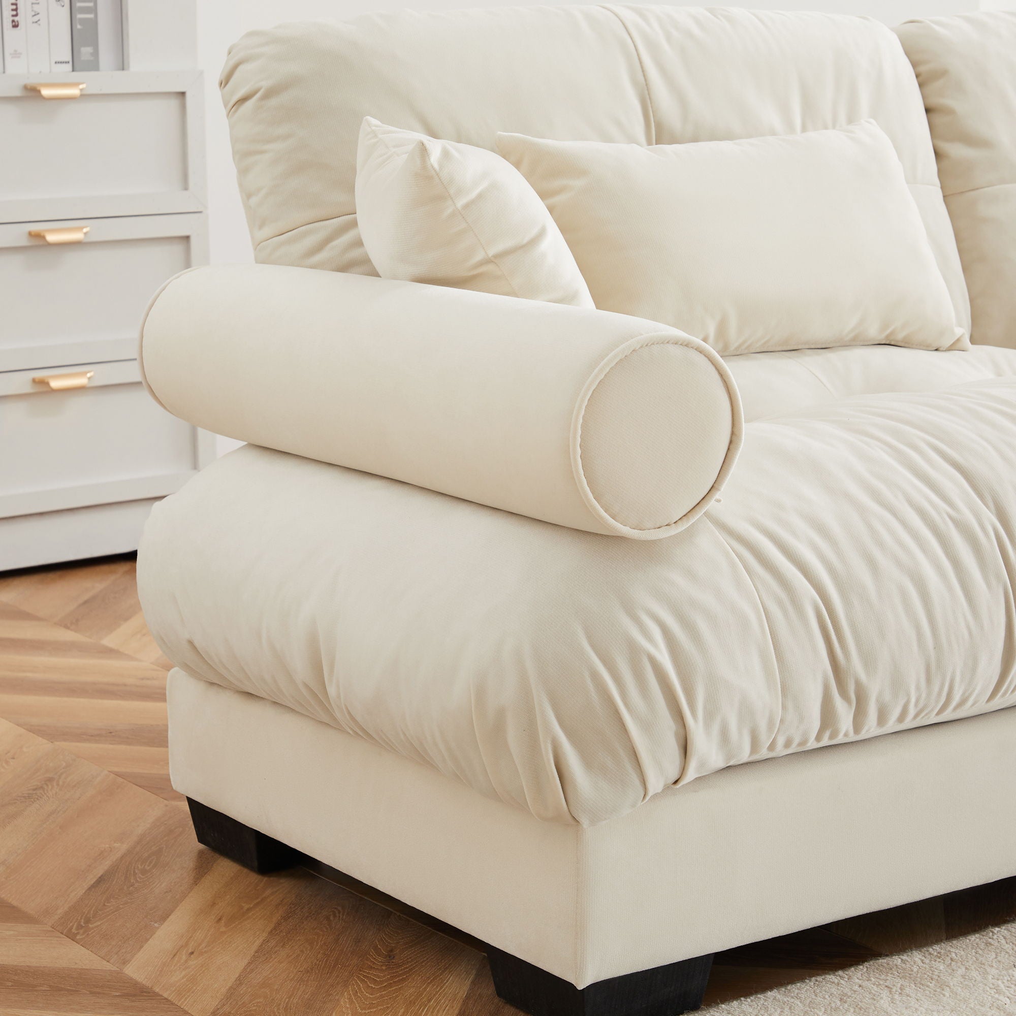 Modern Oversize Sofa With Cloud Like Comfort, Featuring Waist And Throw Pillows