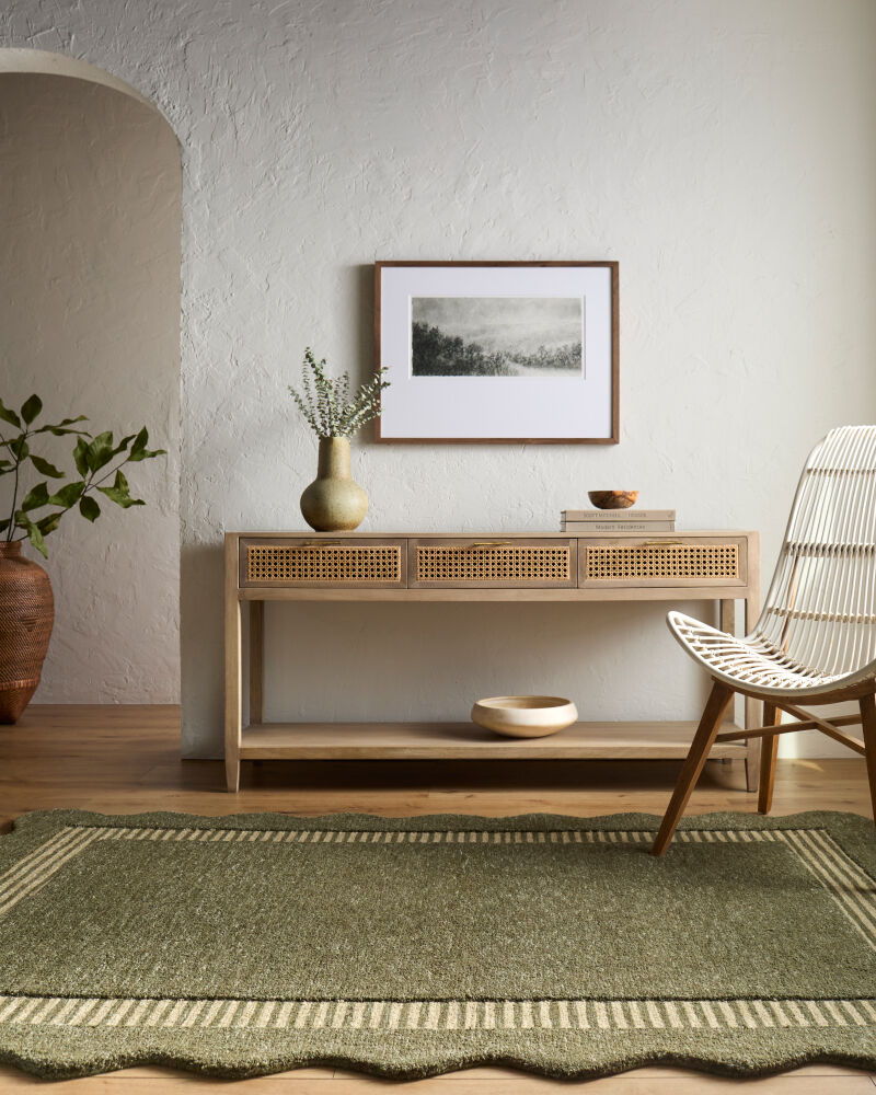 Scalloped Handmade Rug