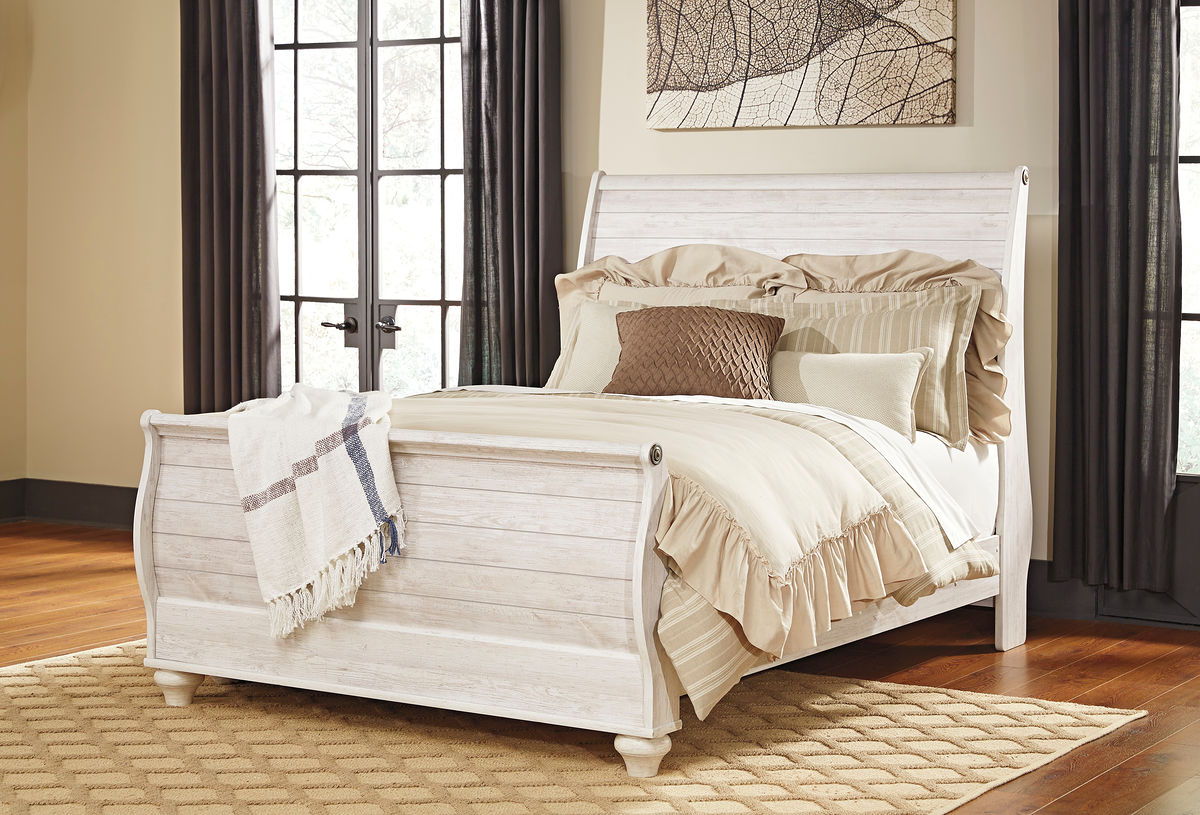 Signature Design by Ashley® Willowton - Sleigh Bed | Meri Furniture