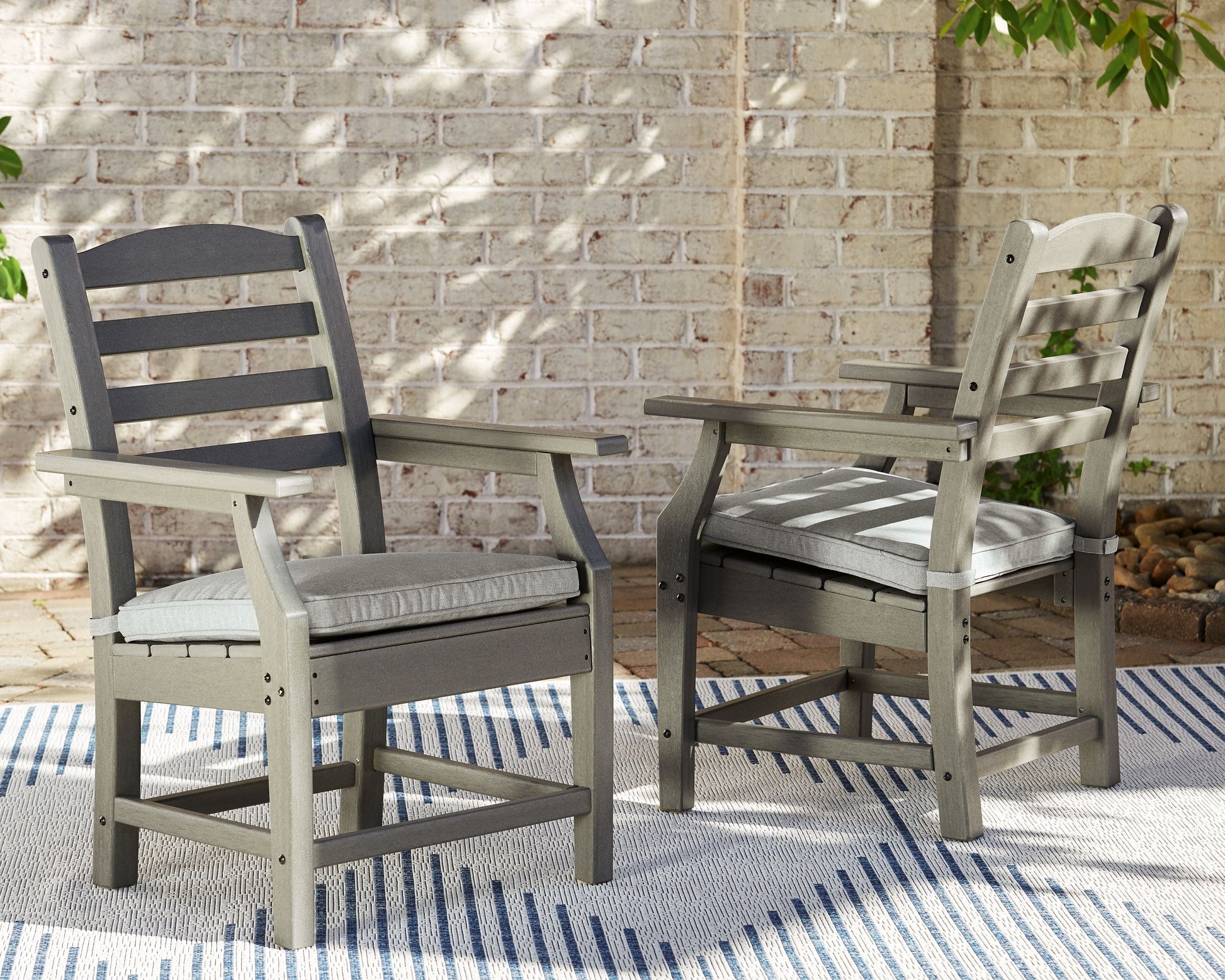 Signature Design by Ashley® Visola - Gray - Arm Chair With Cushion (Set of 2) | Meri Furniture