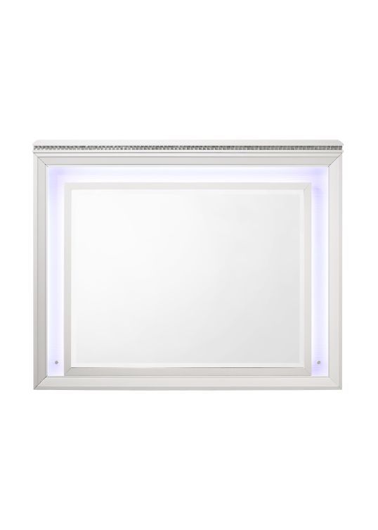 ACME The clean lines and transitional look of the Sadie Mirror is an ideal addition to any bedroom. | Meri Furniture