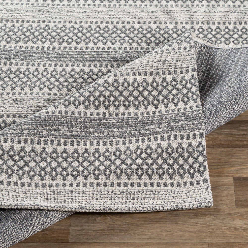 La Casa Machine Woven Rug