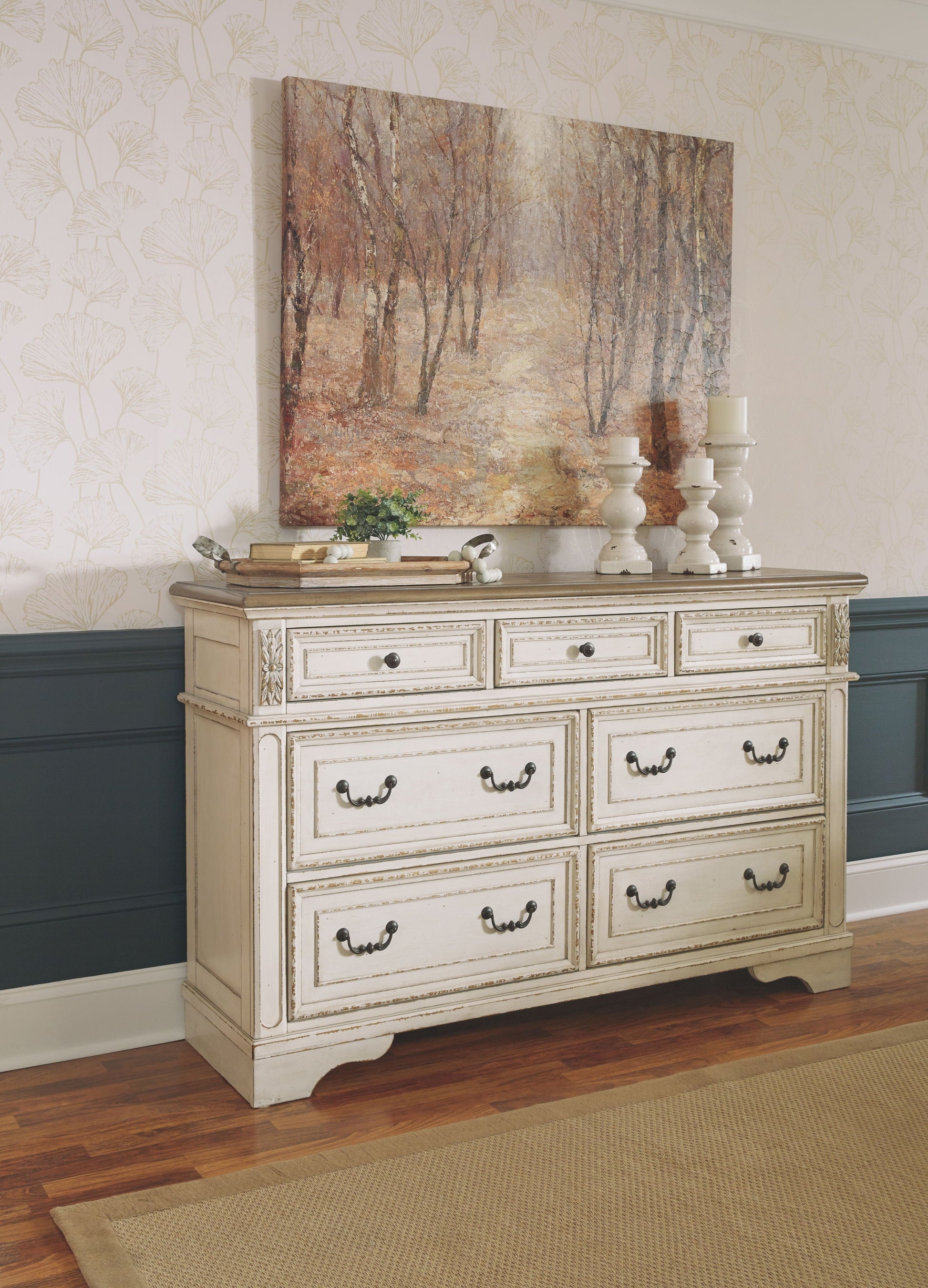 Signature Design by Ashley® Realyn - Panel Bedroom Set | Meri Furniture