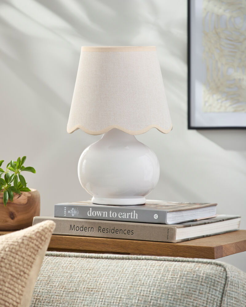 Stella Diminuta Accent Table Lamp