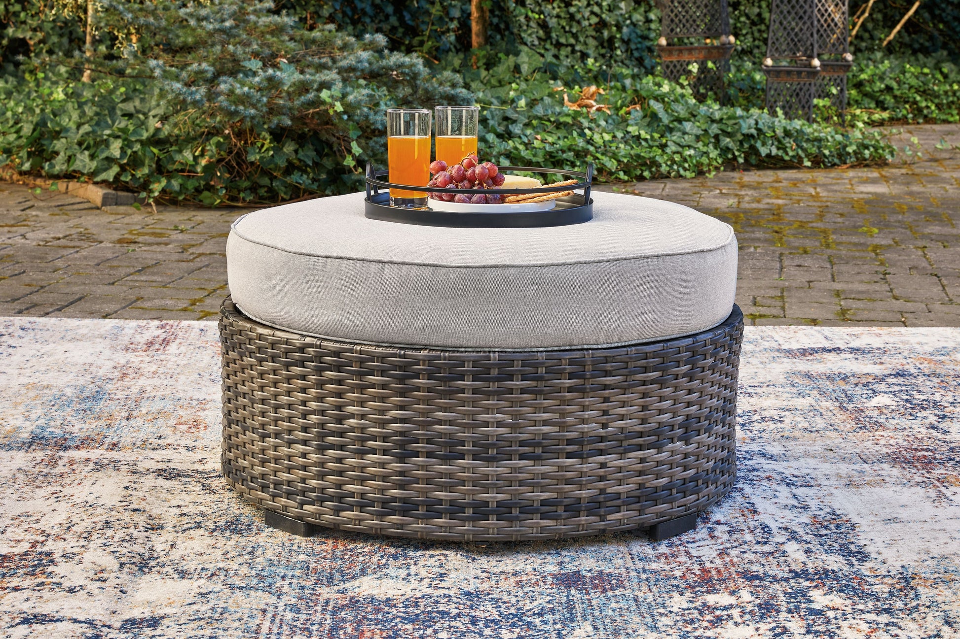 Signature Design by Ashley® Harbor Court - Gray - Ottoman With Cushion | Meri Furniture