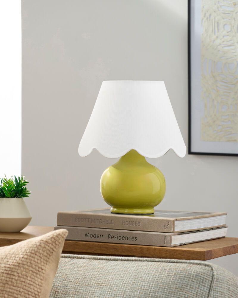 Stella Diminuta Accent Table Lamp