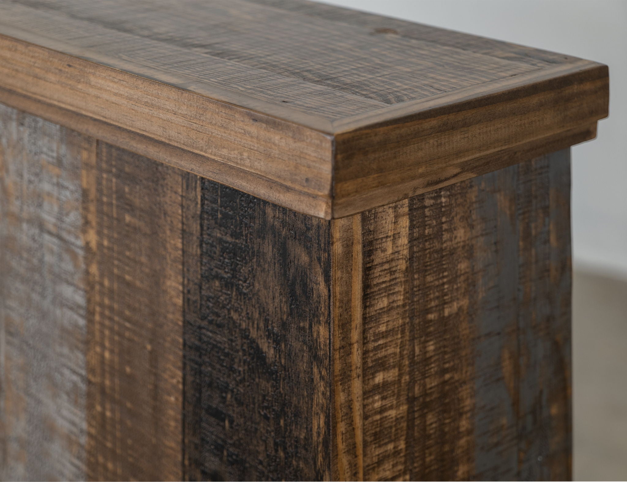 Loft Brown - Matel Fireplace - Dark Gray