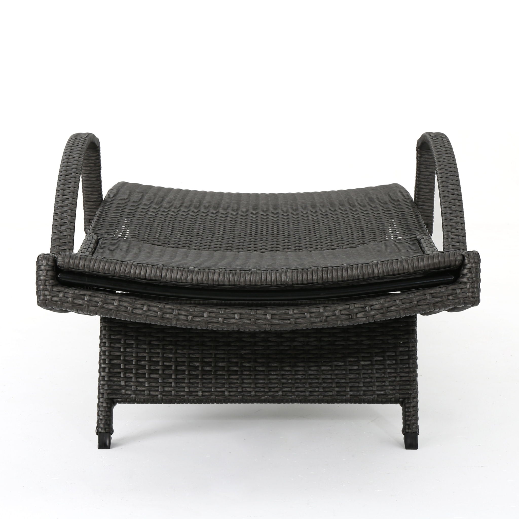 Salem - Contemporary Wicker Chaise Lounge With Arm, Weather Resistant