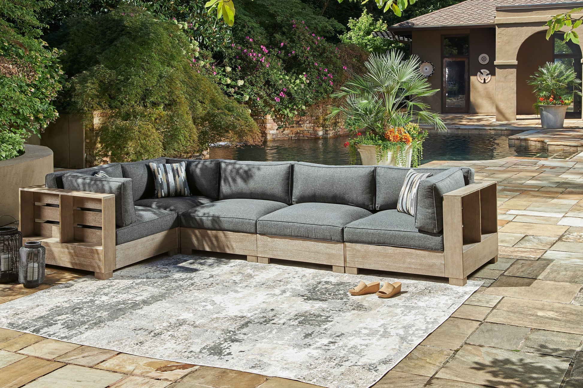Signature Design by Ashley® Citrine Park - Sectional | Meri Furniture