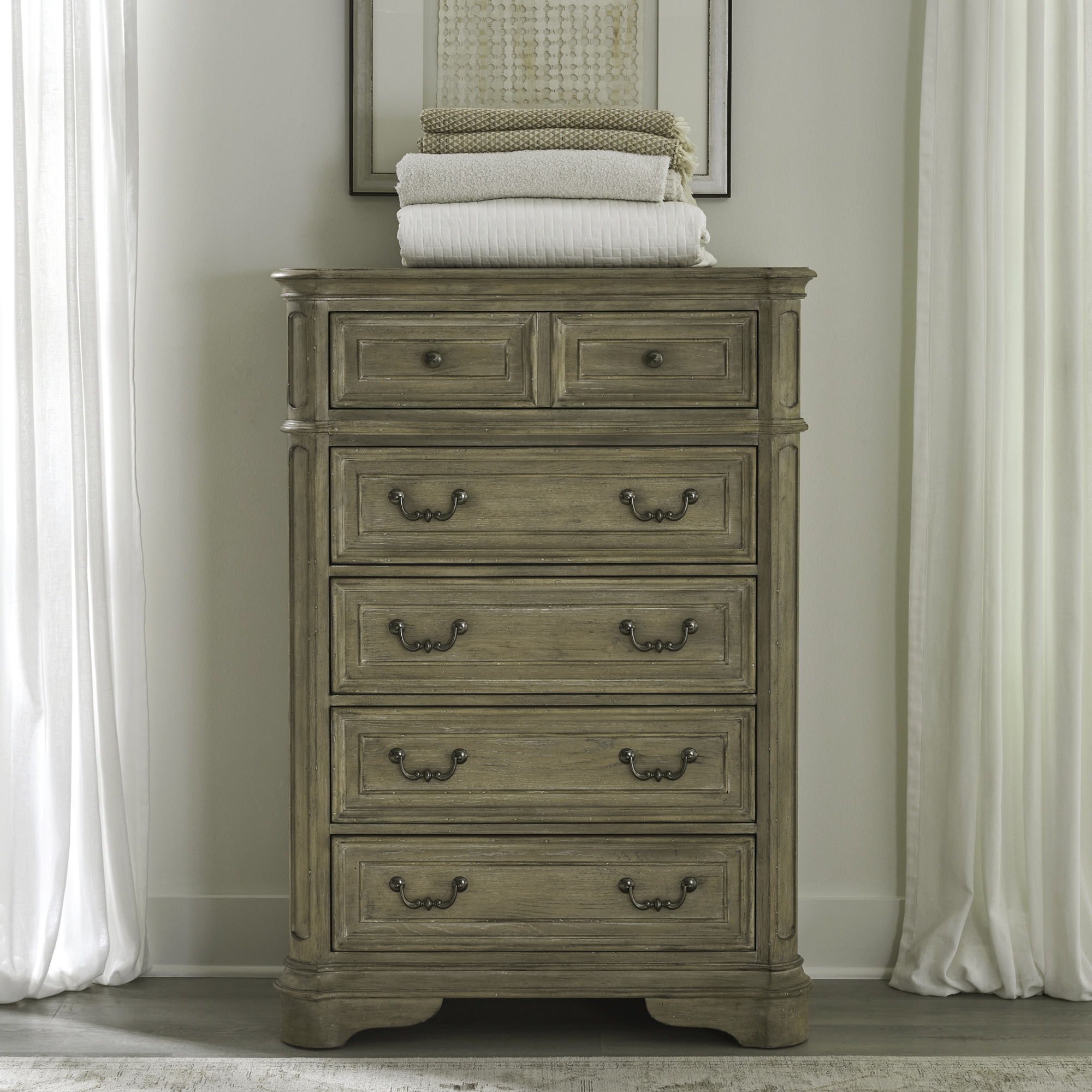 Liberty Furniture Magnolia Manor - 5 Drawer Chest | Meri Furniture