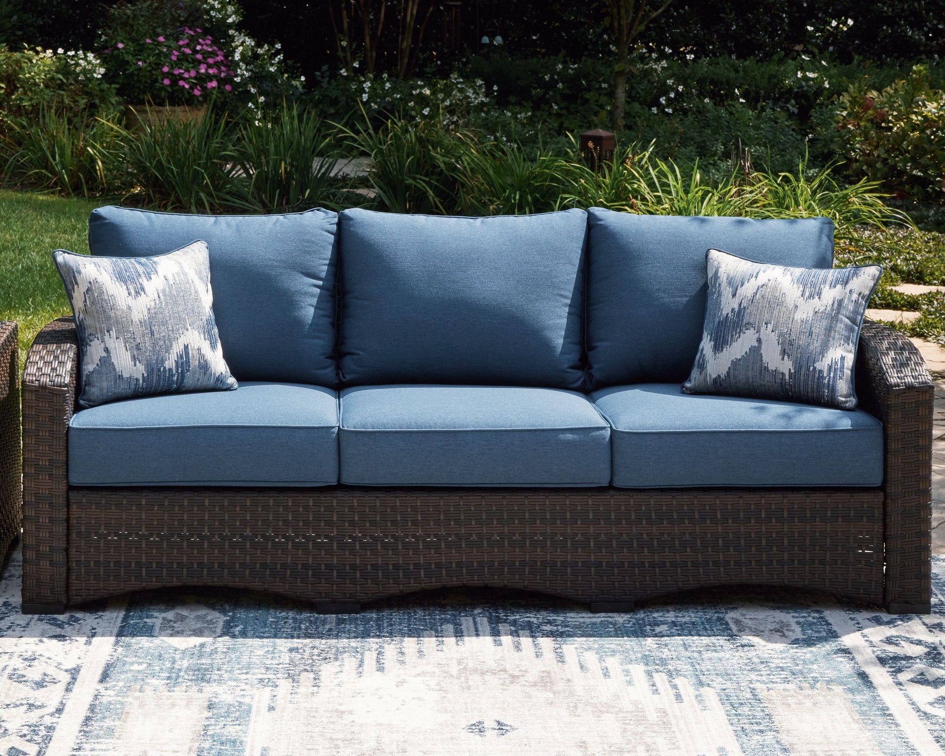 Signature Design by Ashley® Windglow - Outdoor Set | Meri Furniture