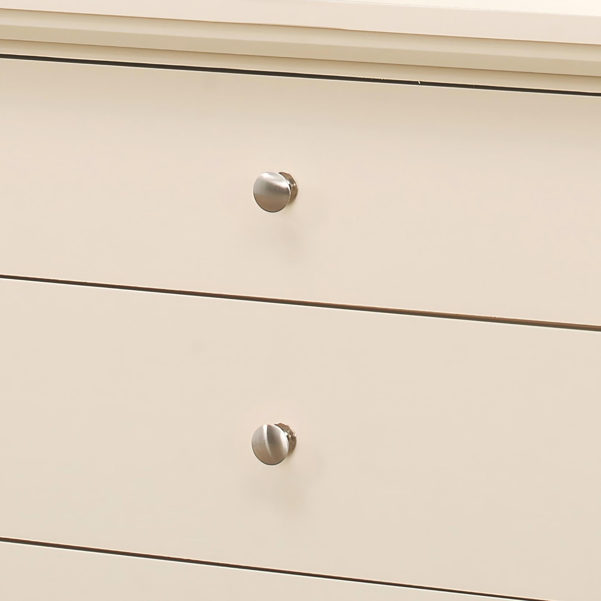 Hammond - 3 Drawer Nightstand