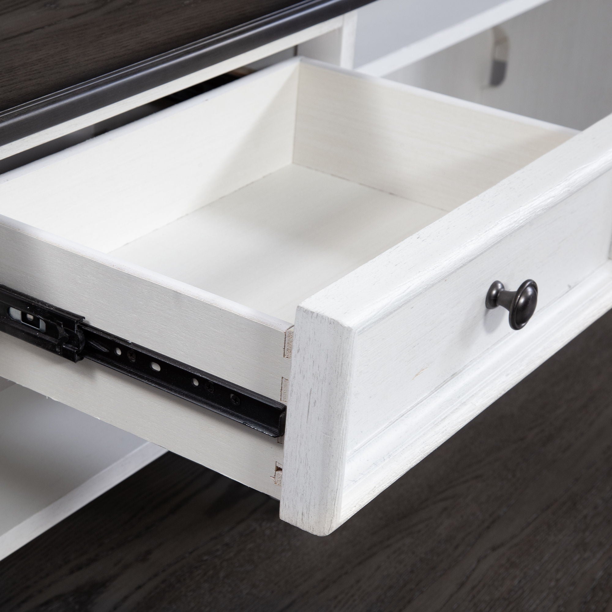 Allyson Park - L Shaped Desk With Hutch - White