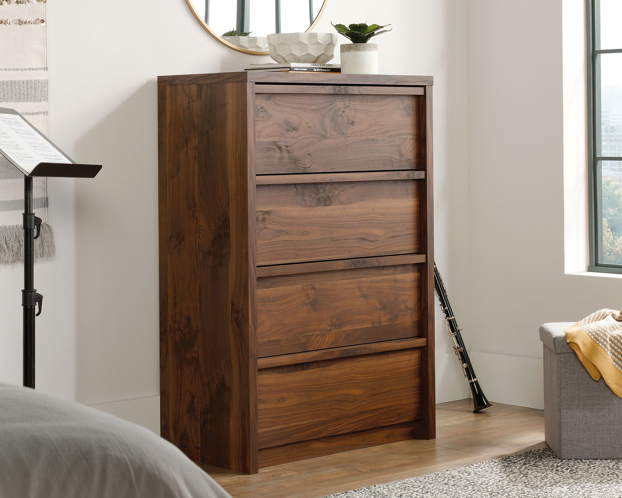 Harvey Park 4-Drawer Chest in Grand Walnut