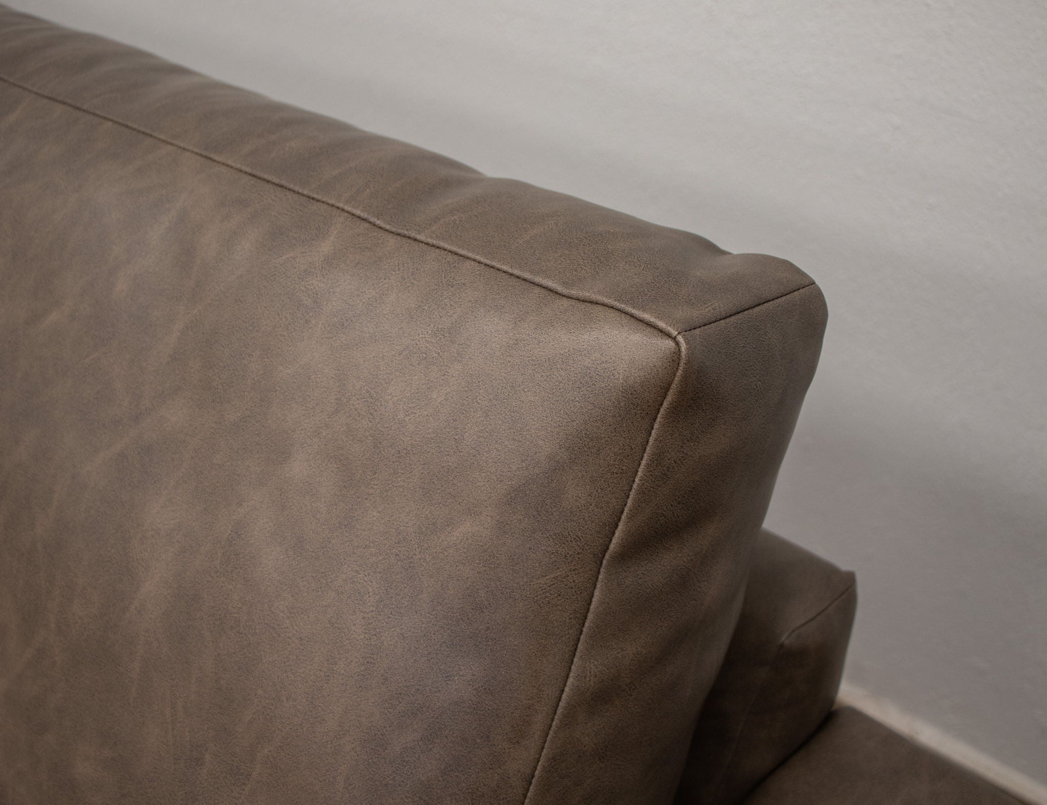 Blackburn - Armchair