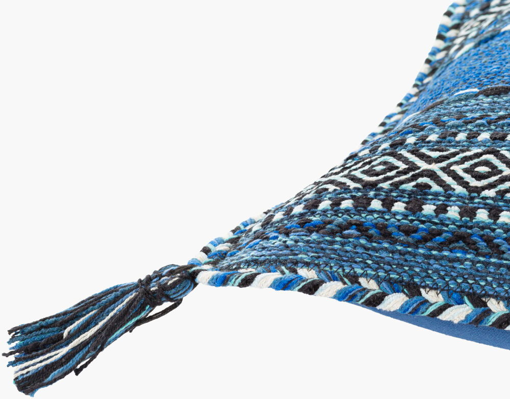 Trenza Pillow