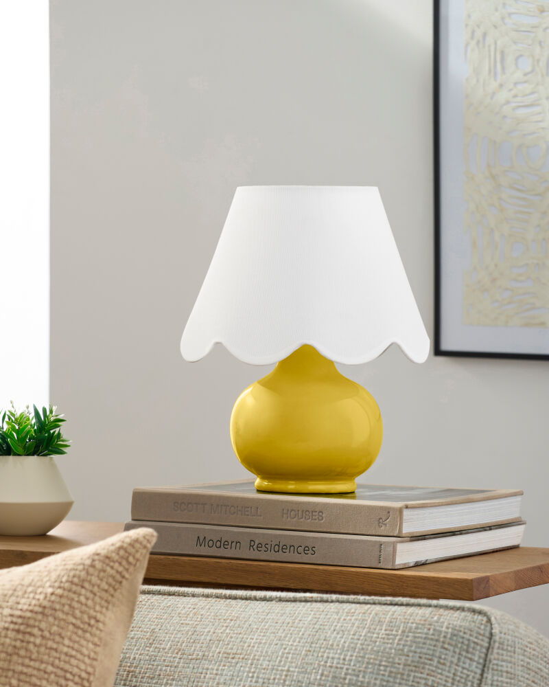 Stella Diminuta Accent Table Lamp