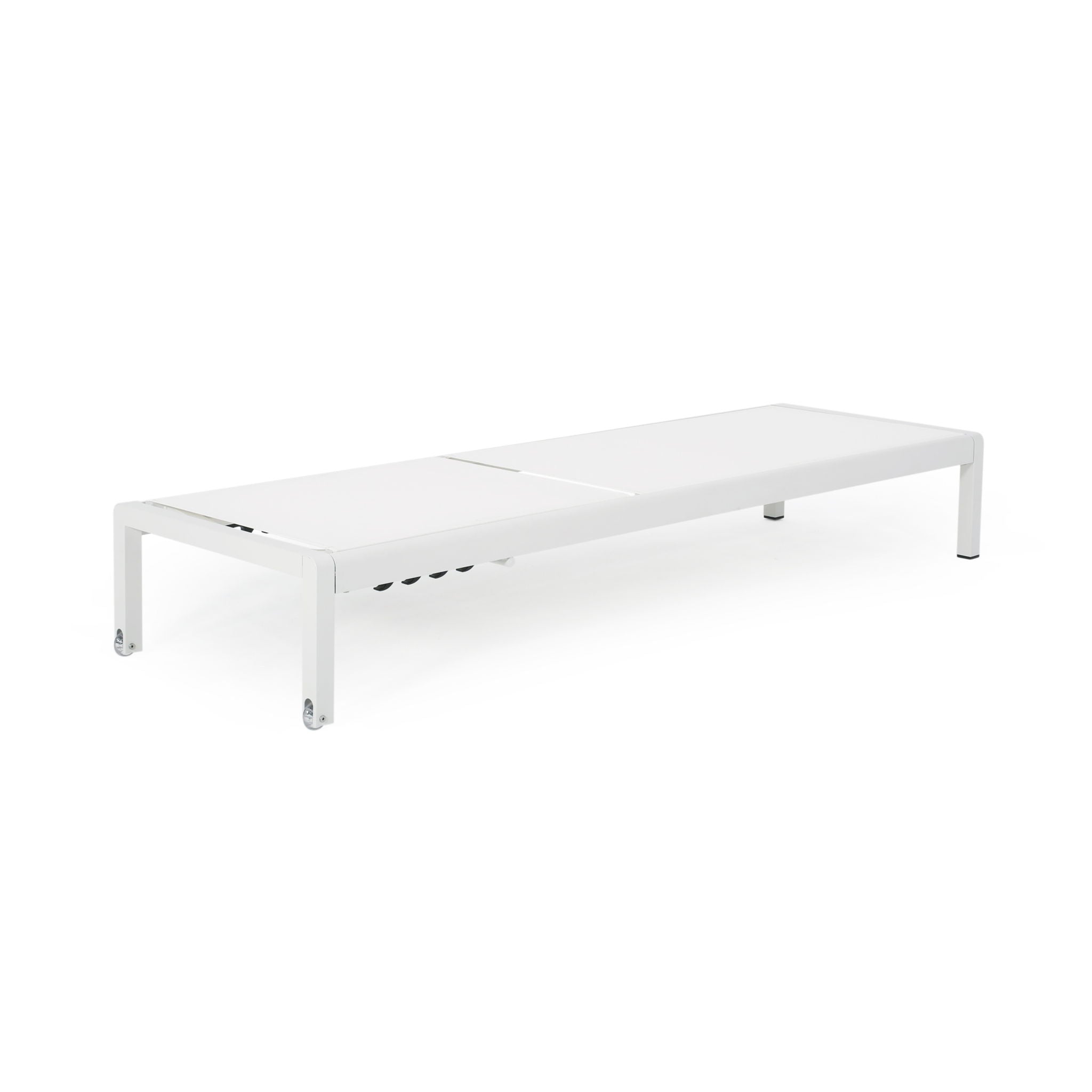 Outdoor Patio Chaise Lounge With 5 Reclining Positions