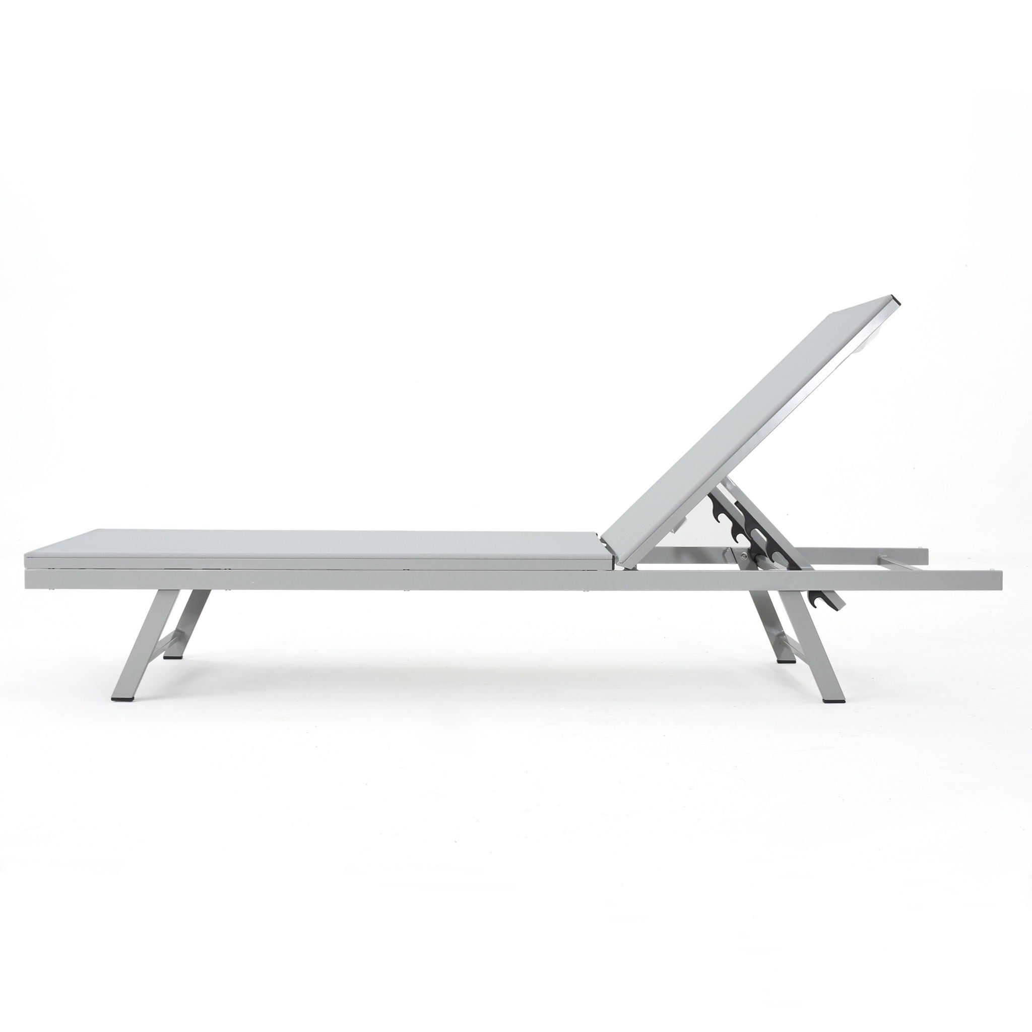 Salton - Chaise Lounge Outdoor Relaxation