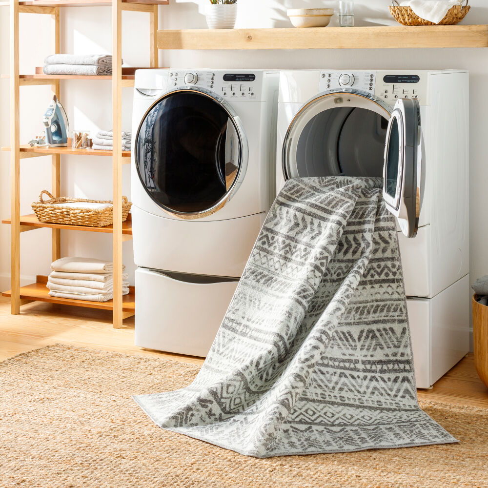 Hera Machine Woven Rug