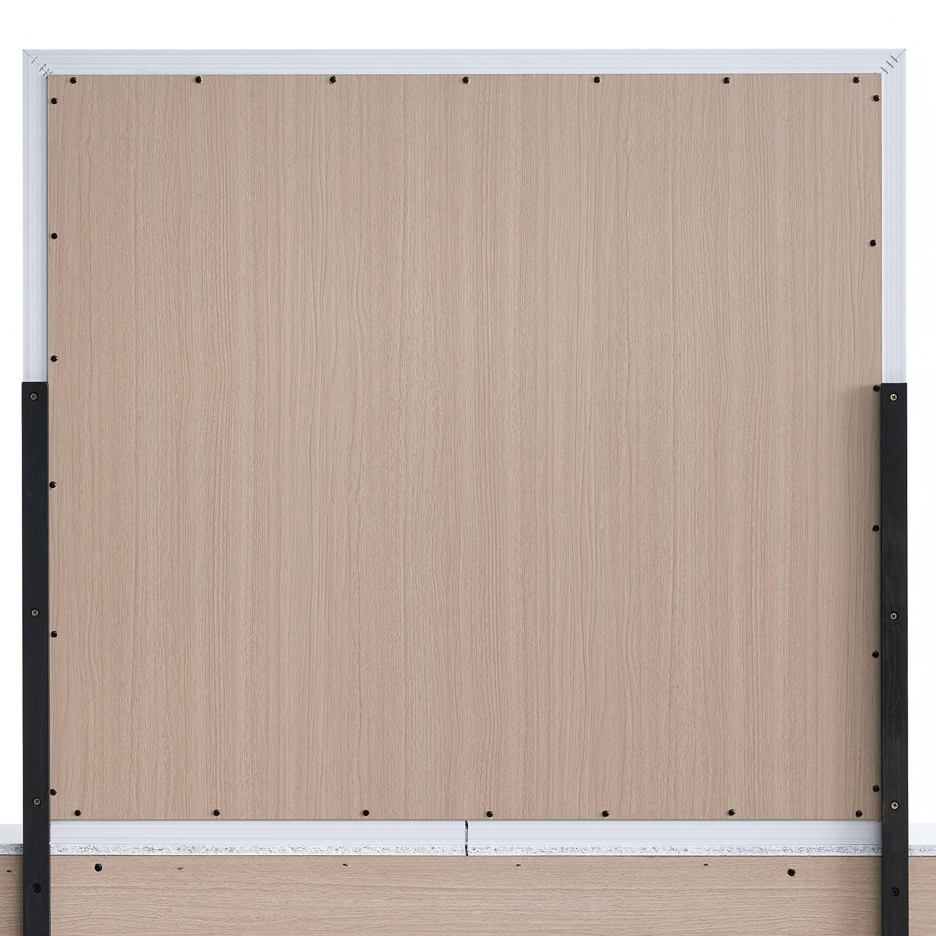 Glasgow - Mirror With Minimalist Design And Low Distortion Glass