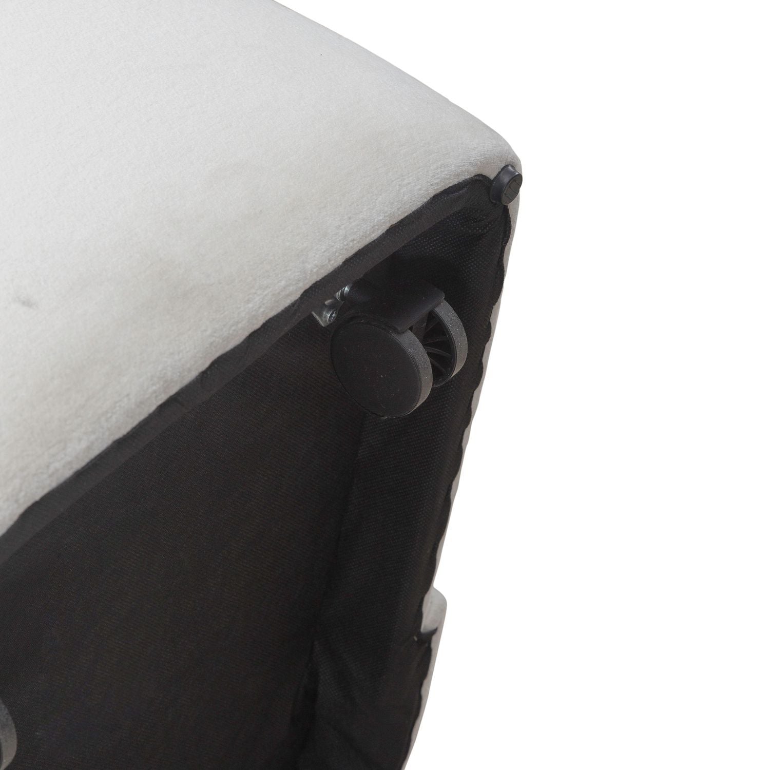 Accent Dining - Dining Chair With Casters