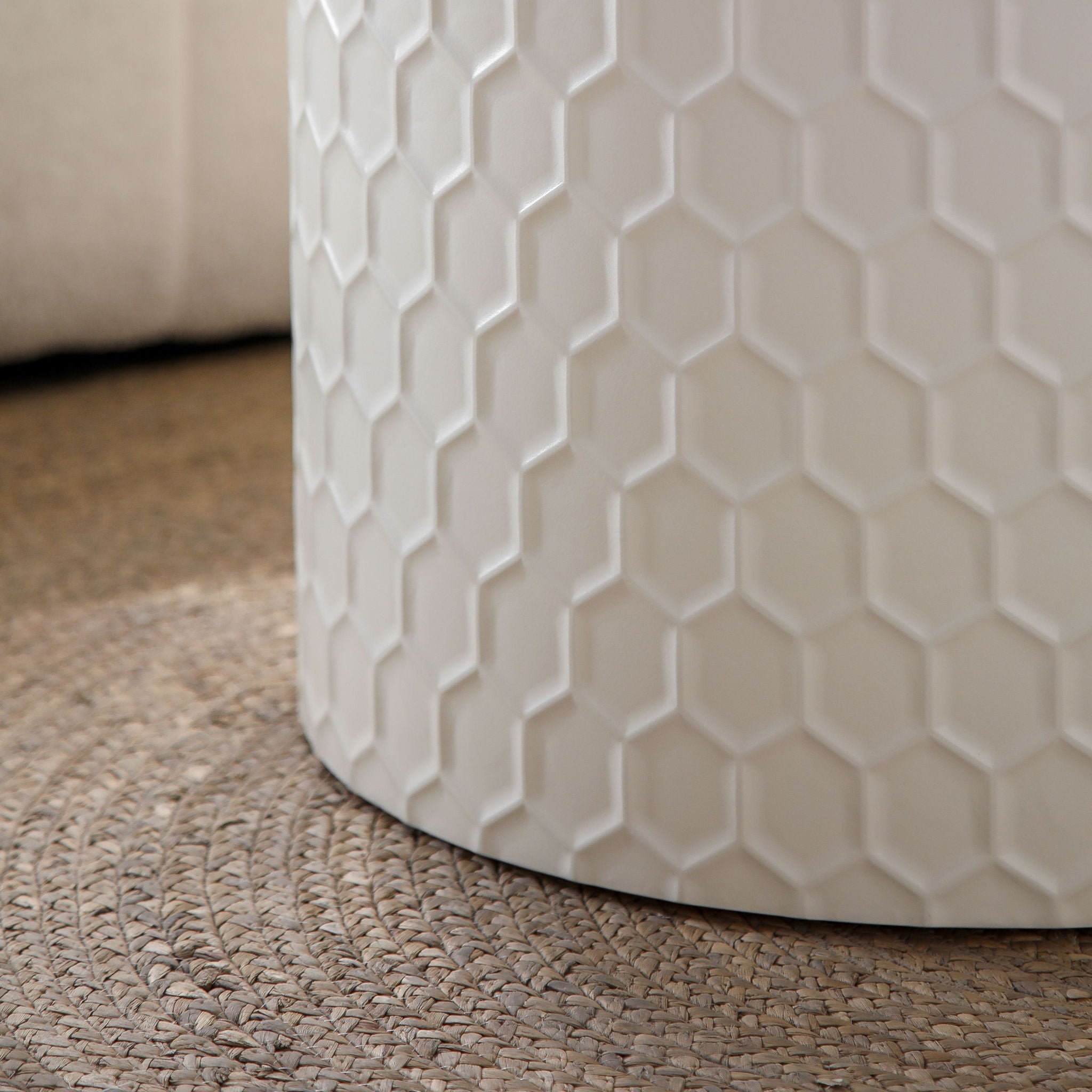 Minimalist Honeycomb Nesting Coffee Table Set, Round Drum Circle Table (Set of 2) - Beige