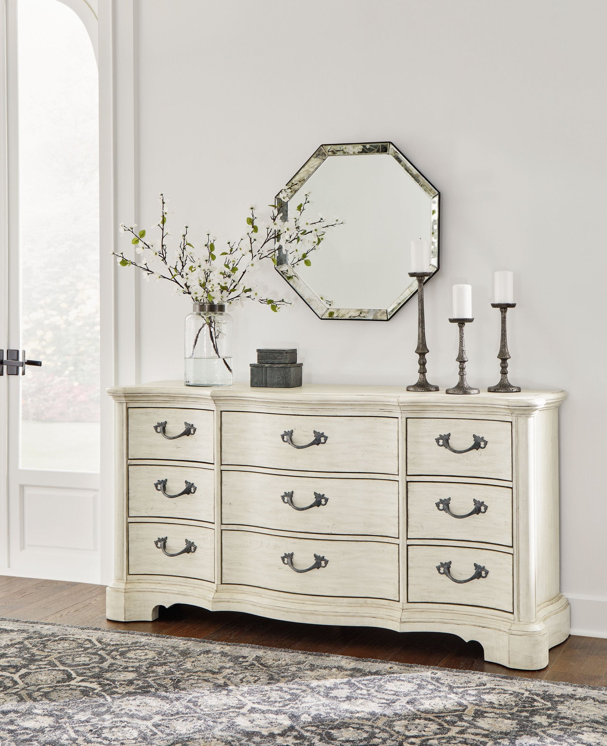 Signature Design by Ashley® Arlendyne - Upholstered Bedroom Set | Meri Furniture