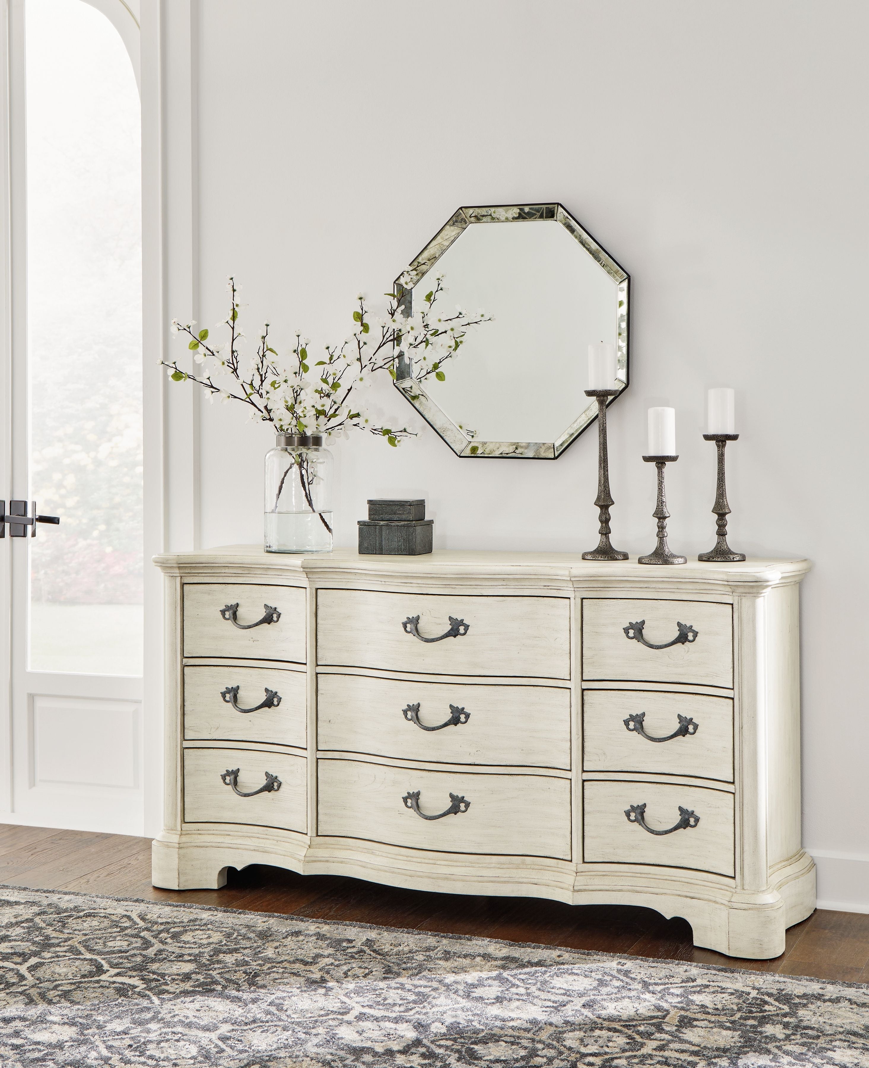 Signature Design by Ashley® Arlendyne - Upholstered Bedroom Set | Meri Furniture