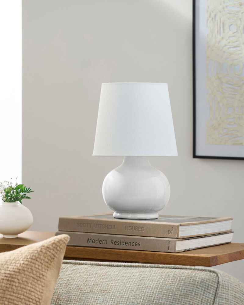 Stella Diminuta Accent Table Lamp