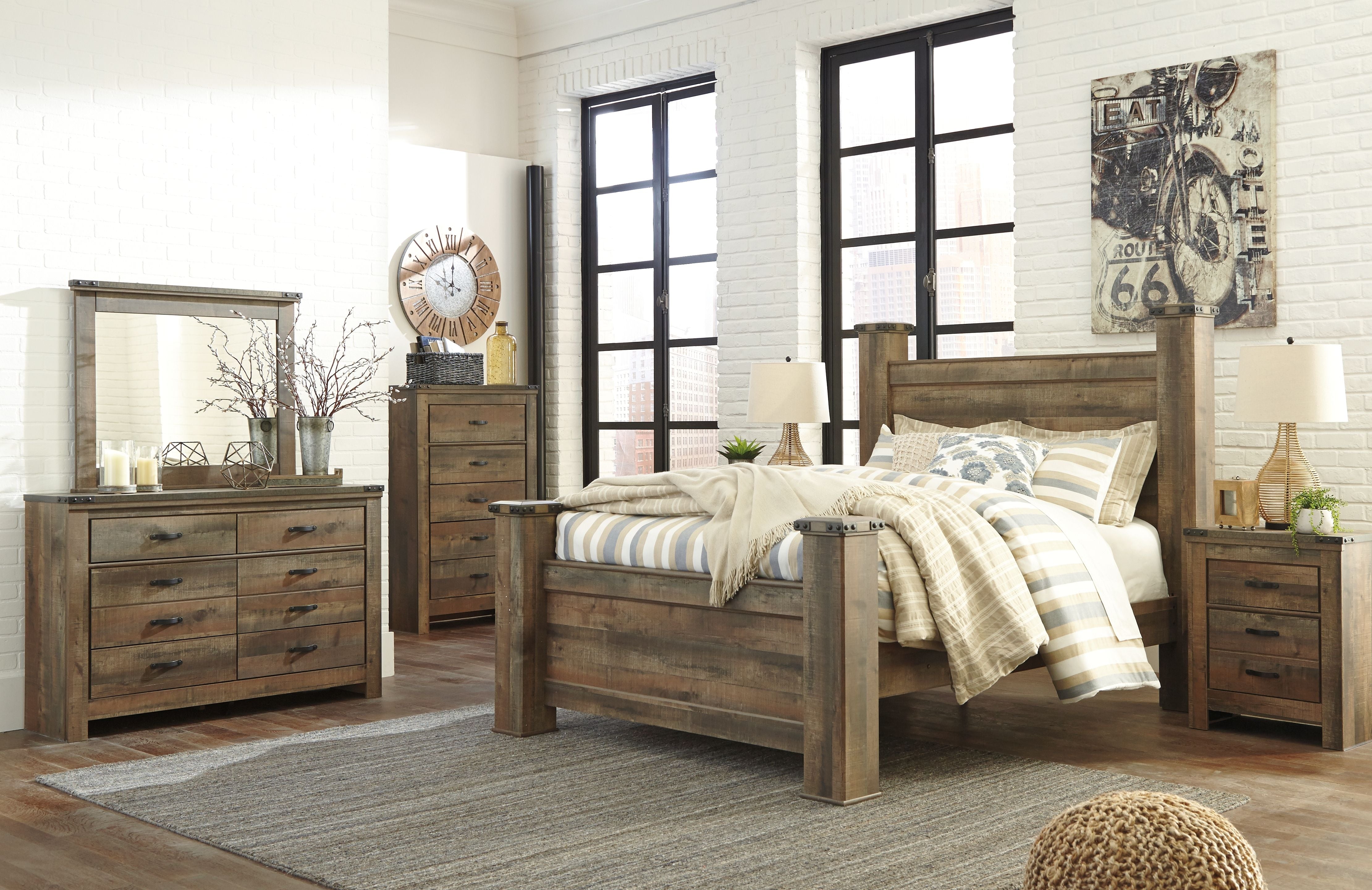 Signature Design by Ashley® Trinell - Poster Bed | Meri Furniture