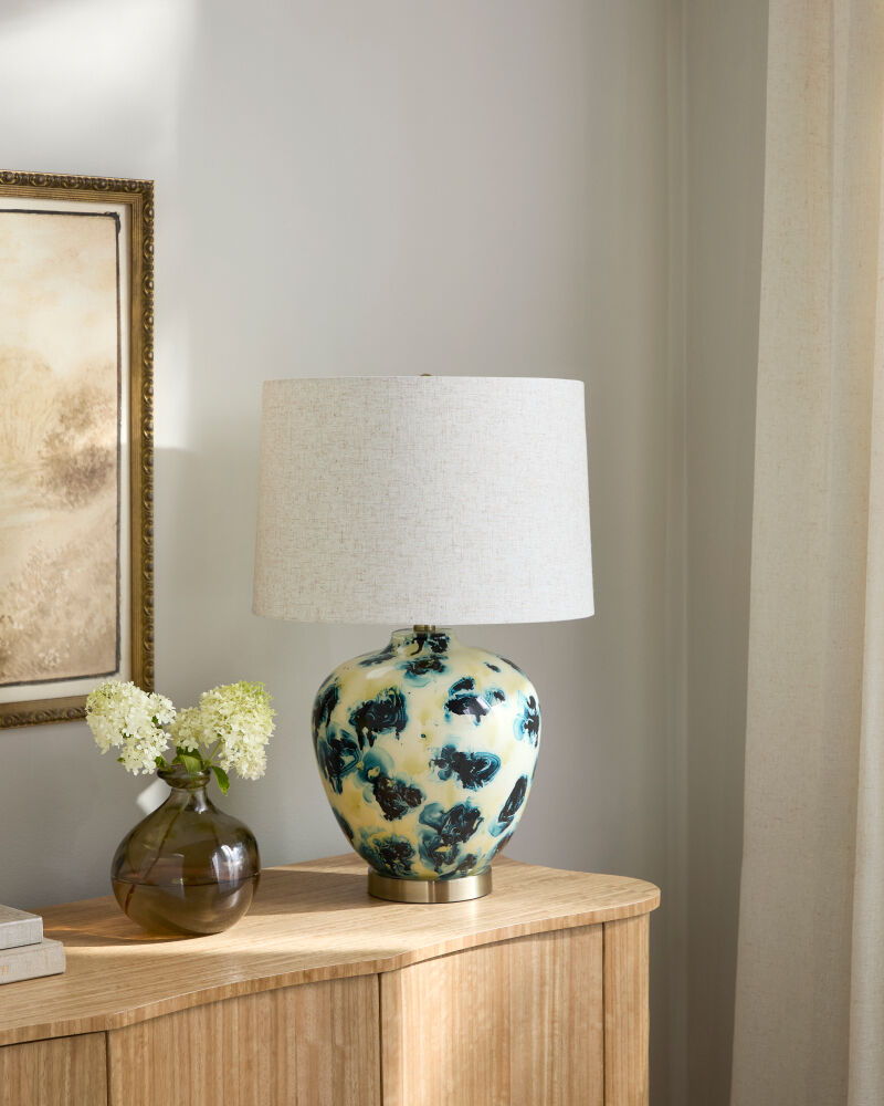 Snicarte Accent Table Lamp