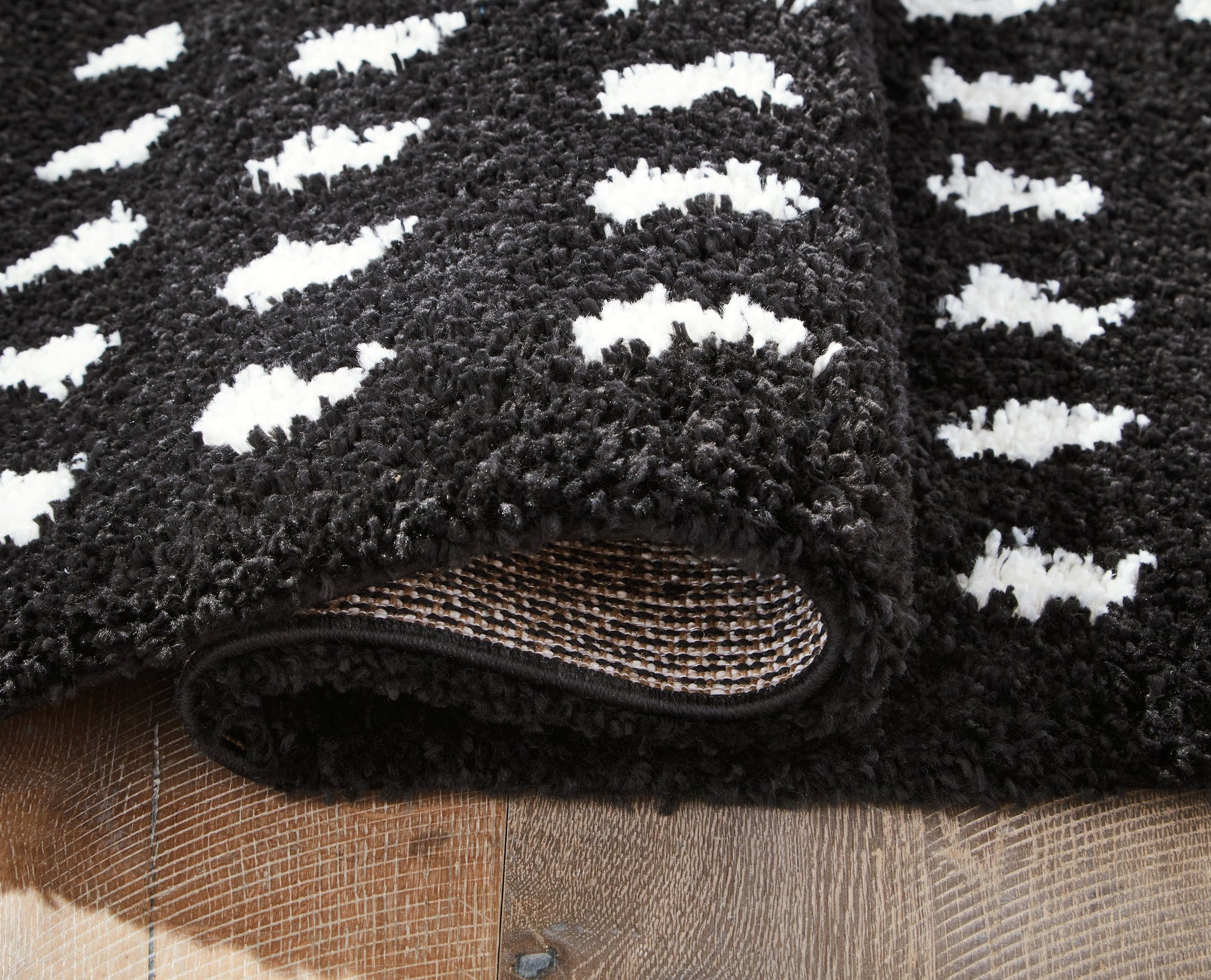 Signature Design by Ashley® Minston - Rug | Meri Furniture