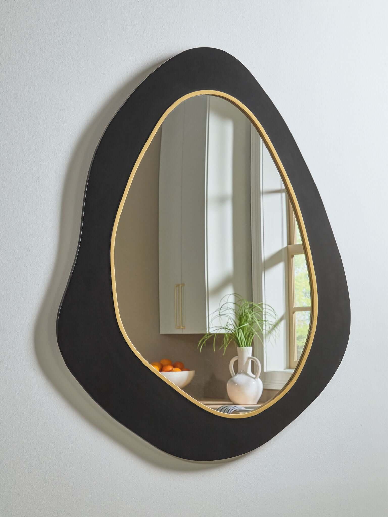 Kierlock - Accent Mirror - Black / Gold Finish