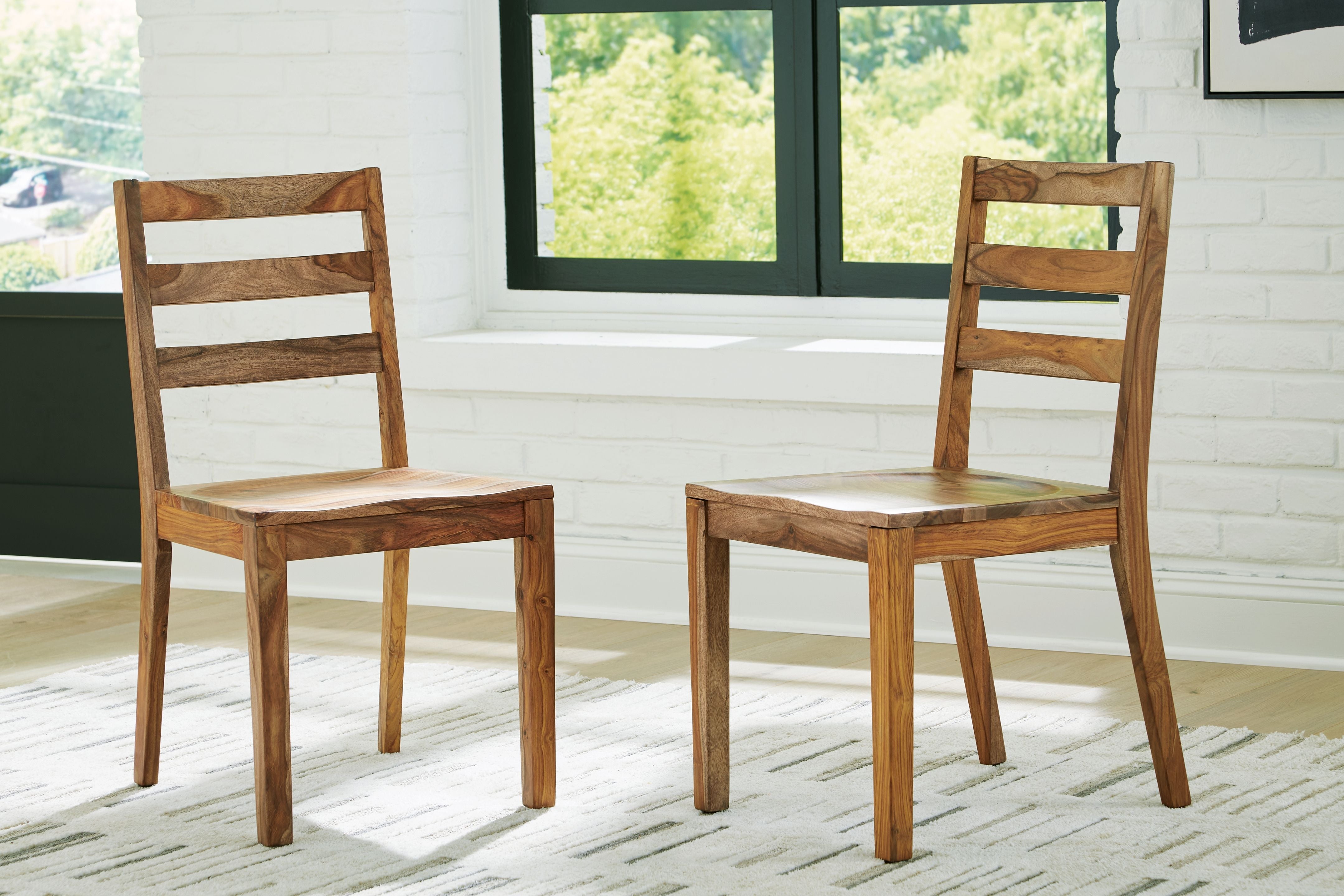 Signature Design by Ashley® Dressonni - Brown - Dining Room Side Chair (Set of 2) | Meri Furniture