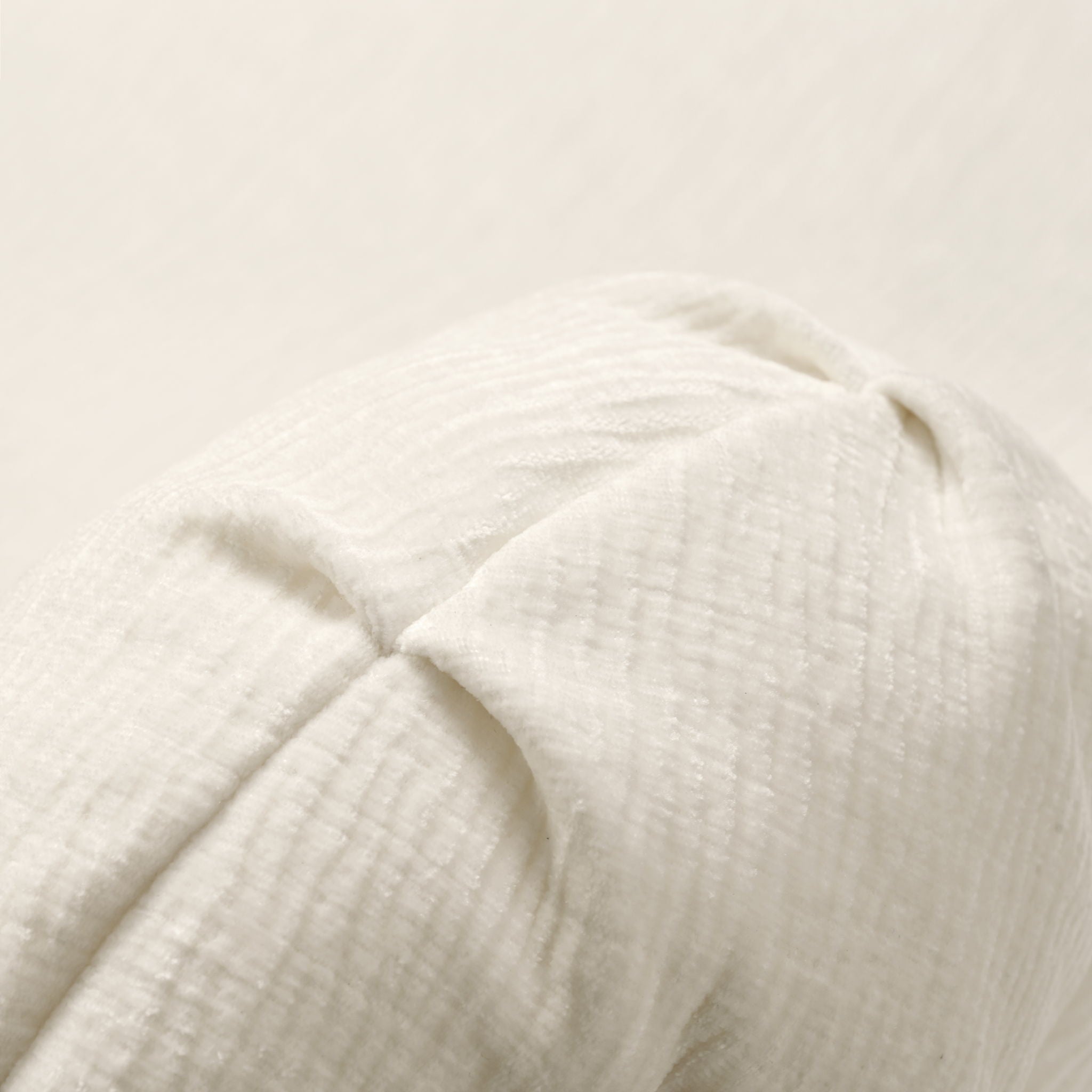 Extra Large Sectional Sofa Soft Fabric Upholstery, Elegant Curved Design With 3 Round Cushions, High - Resilience Foam For Ultimate Comfort - Beige