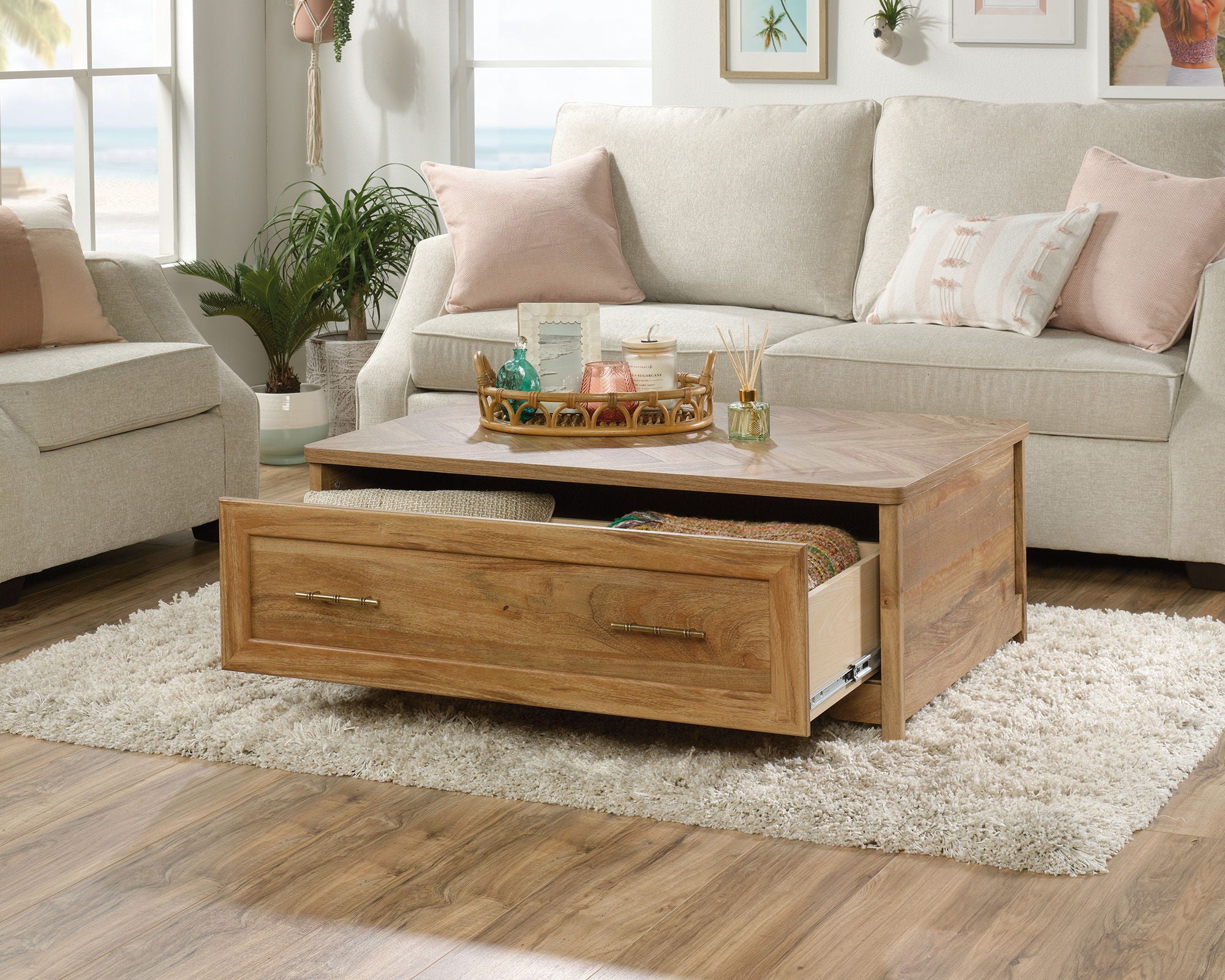 Coral Cape Coffee Table Sindoori Mango