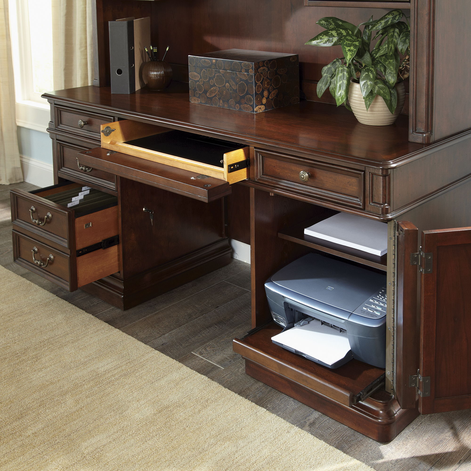 Brayton Manor - 5 Piece Home Office Jr Executive Set - Dark Brown