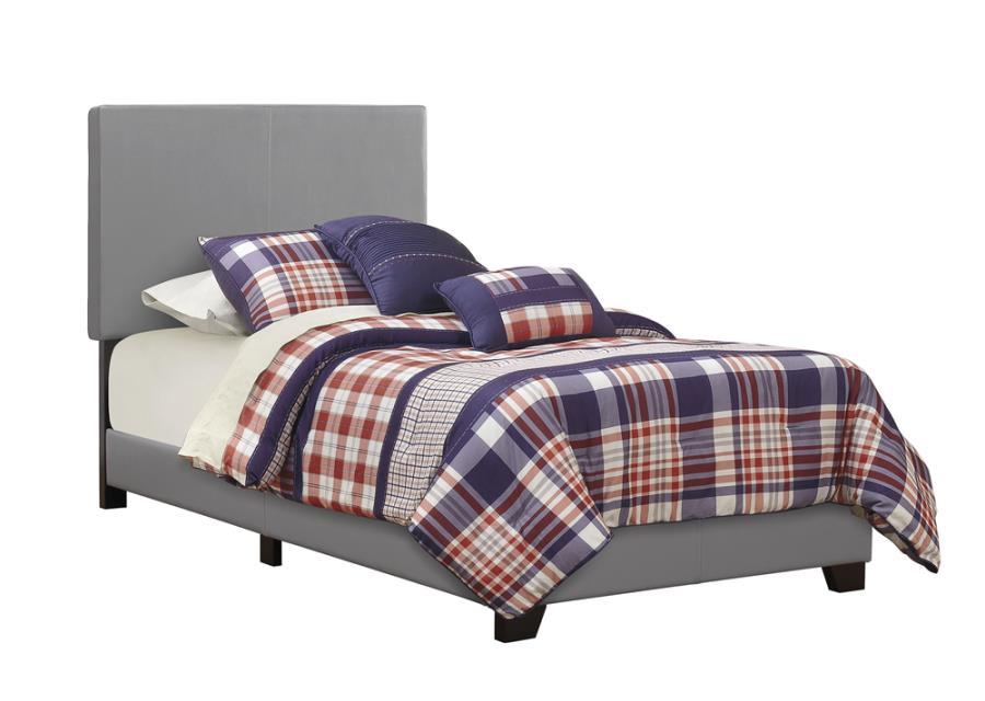 Coaster Fine Furniture Dorian - Upholstered Panel Bed | Meri Furniture