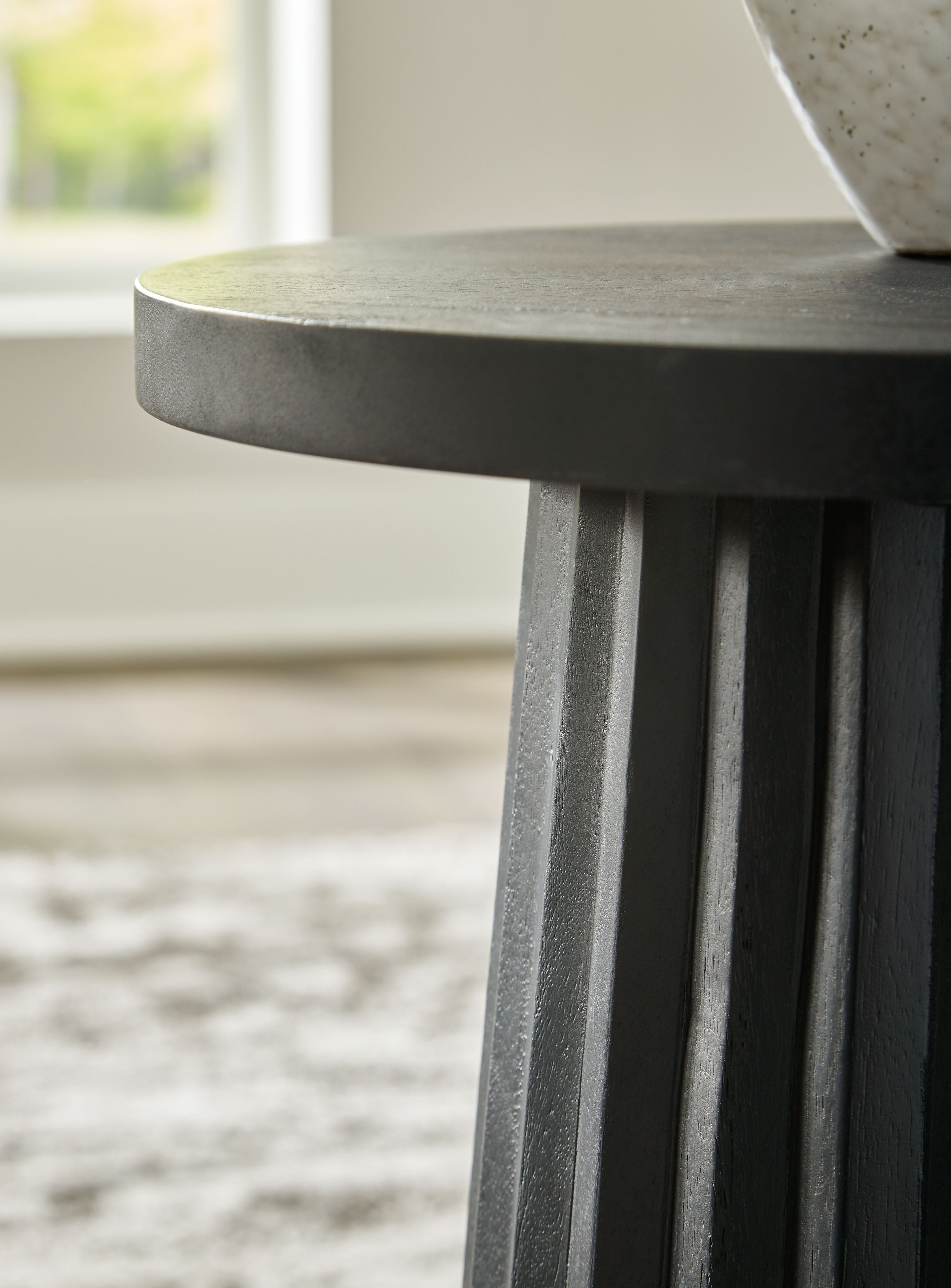 Signature Design by Ashley® Ceilby - Accent Table | Meri Furniture