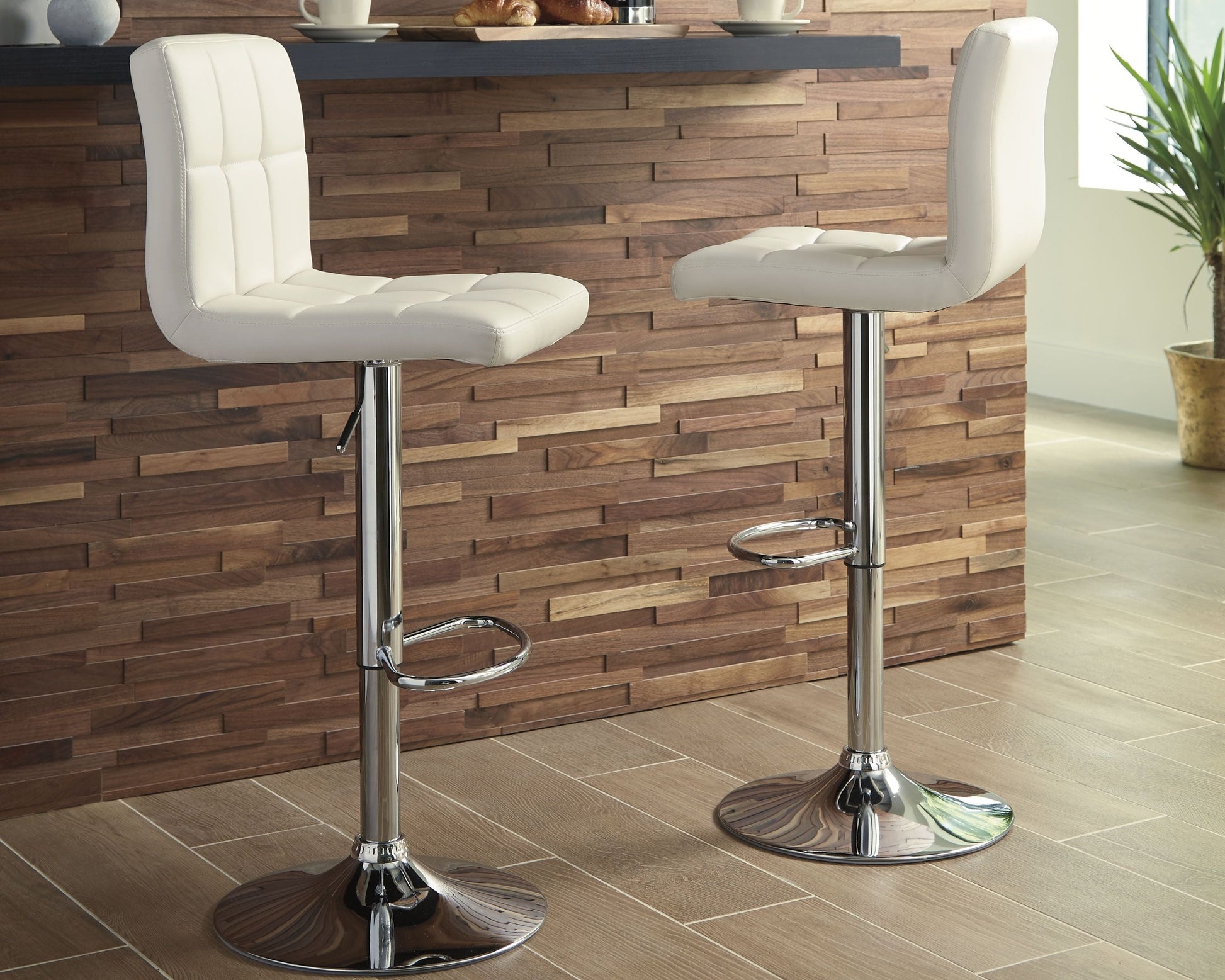 Signature Design by Ashley® Bellatier - Adjustable Height Barstool (Set of 2) | Meri Furniture