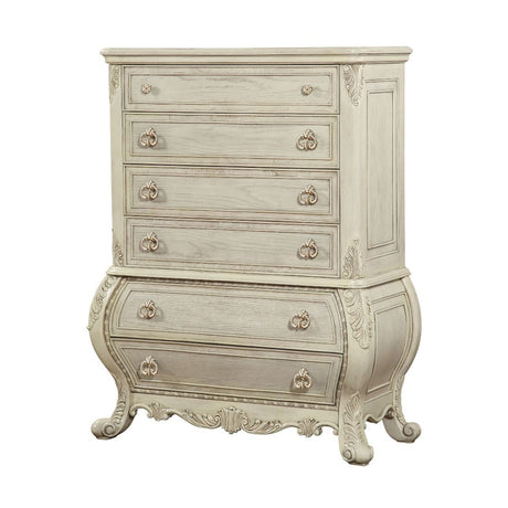 The Ragenardus chest is an impeccable example of truly memorable luxurious traditional design.