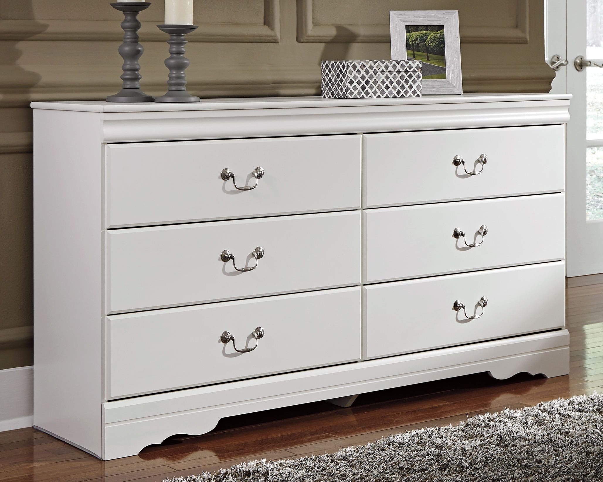 Signature Design by Ashley® Anarasia - Sleigh Bed Set | Meri Furniture