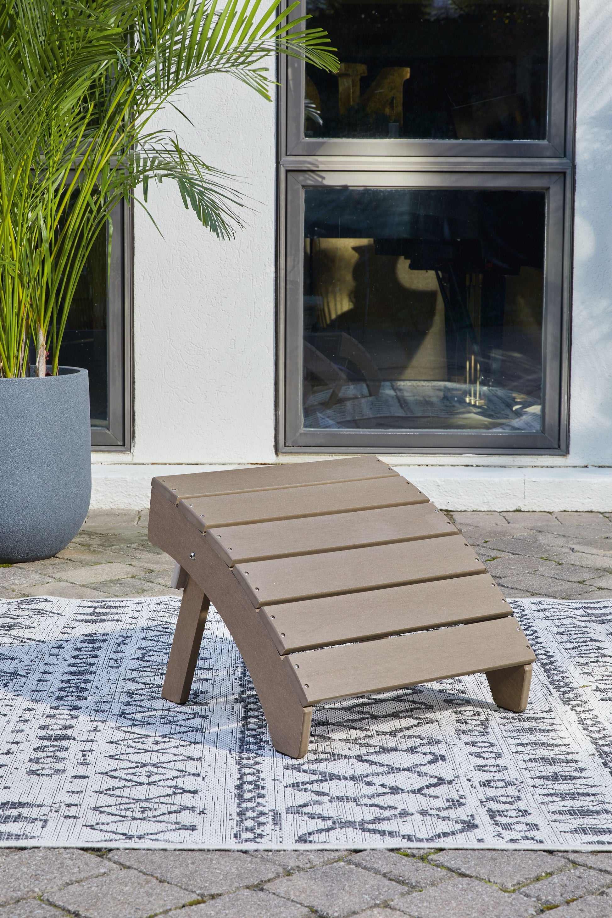 Ashley Furniture Sundown Treasure - Ottoman | Meri Furniture