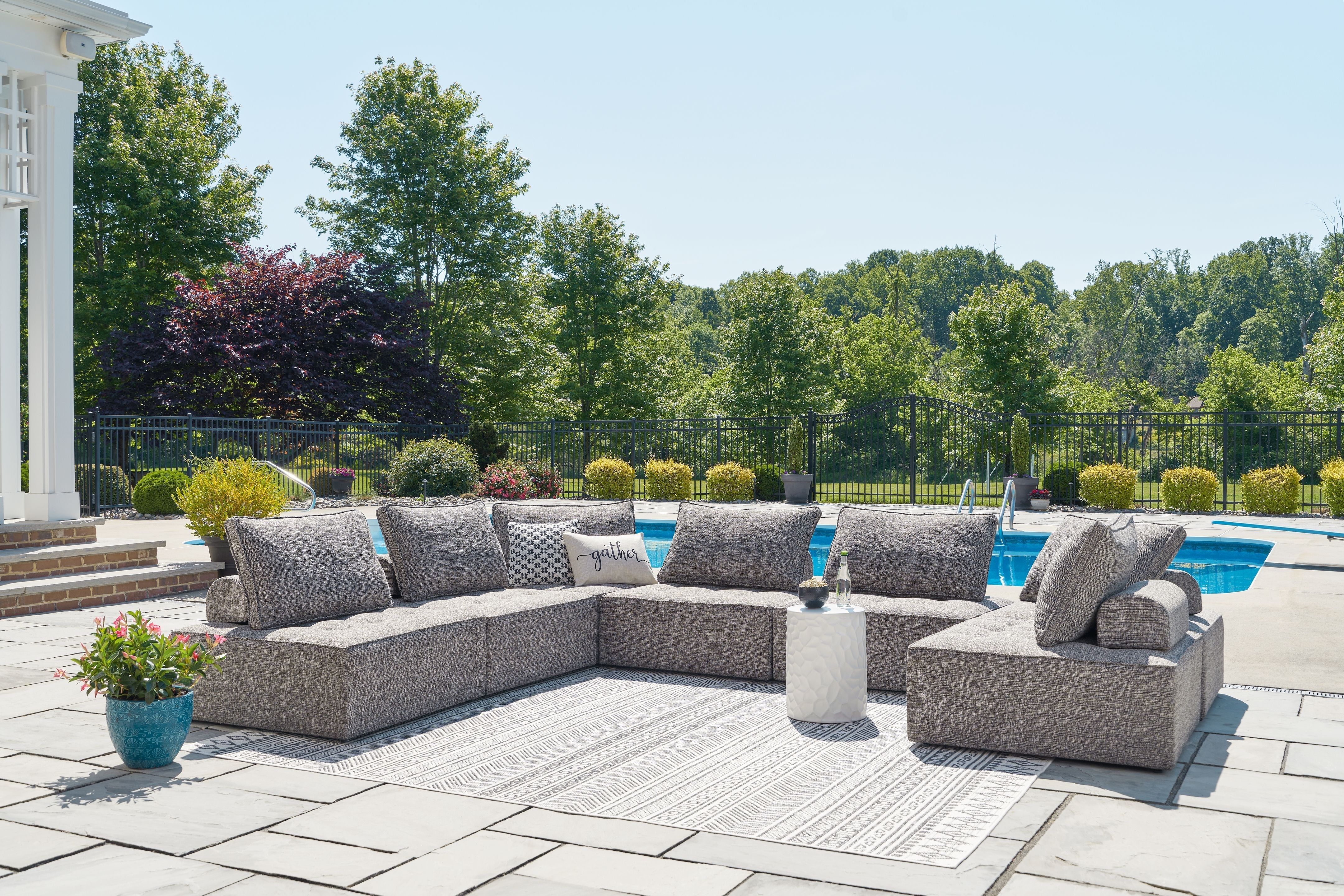 Signature Design by Ashley® Bree Zee - Outdoor Sectional | Meri Furniture