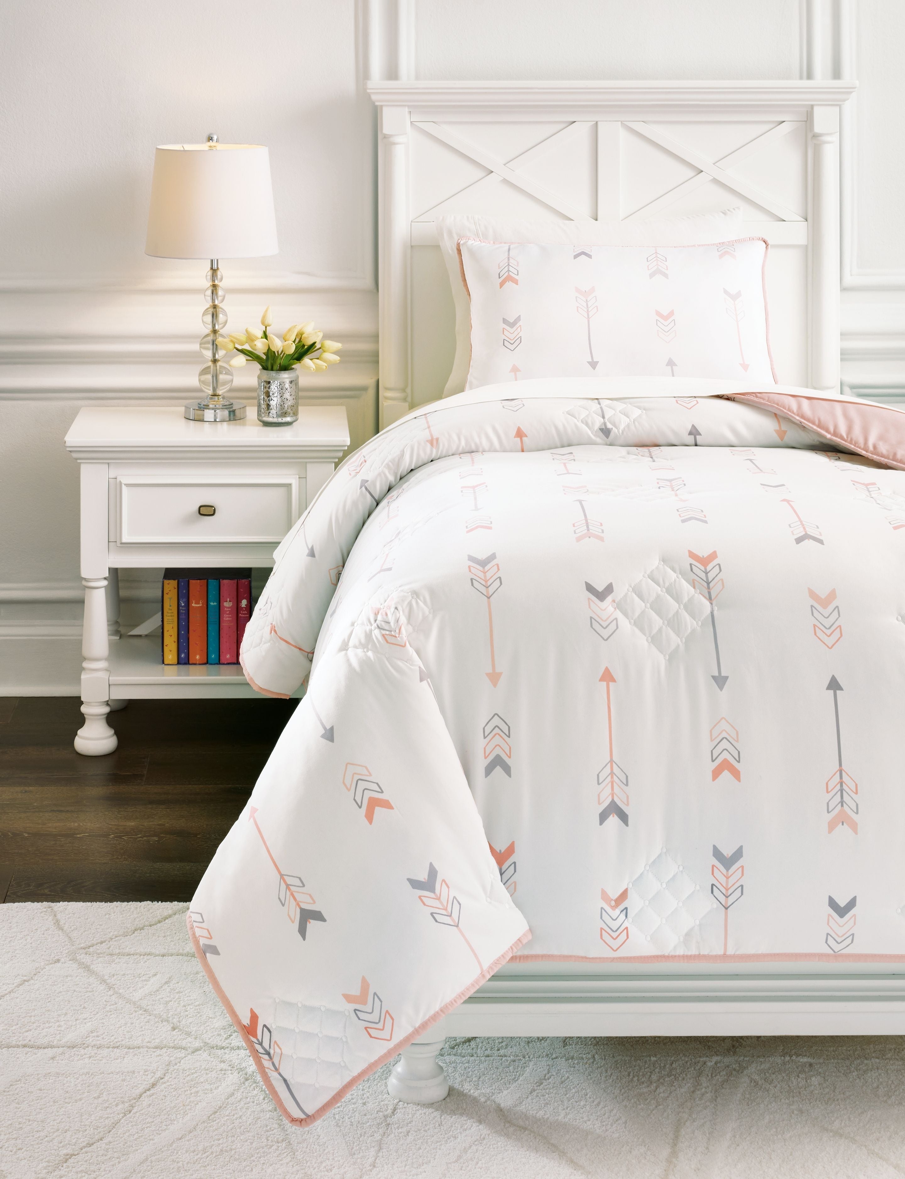 Ashley Furniture Lexann - Comforter Set | Meri Furniture