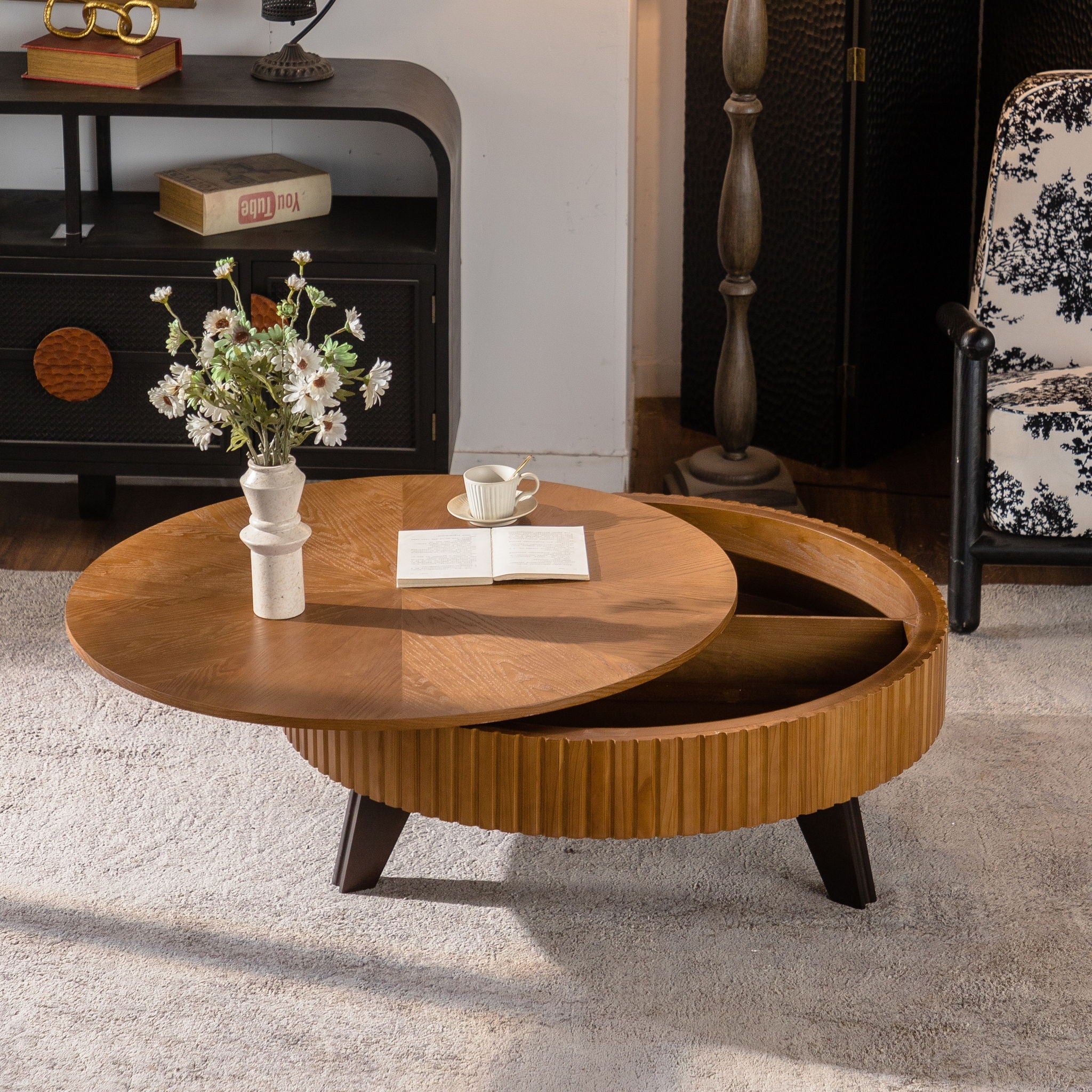 Round Retro Coffee With Solid Wood Legs