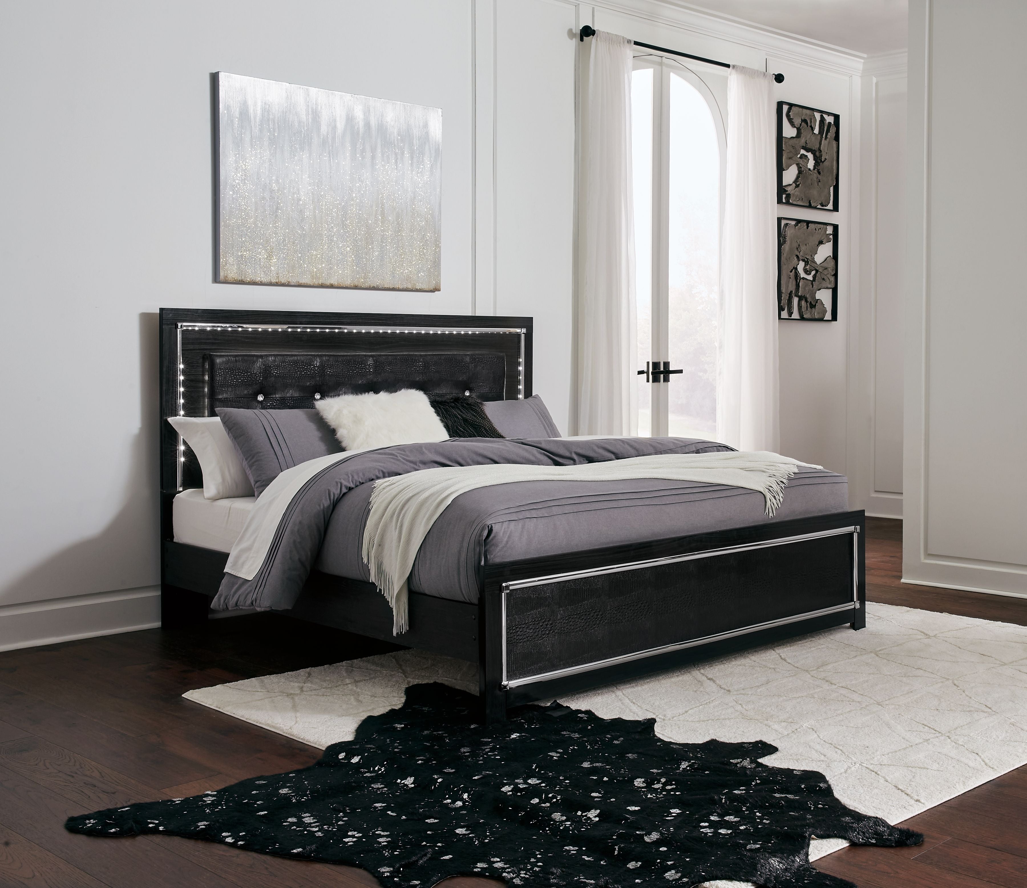 Signature Design by Ashley® Kaydell - Upholstered Panel Bed | Meri Furniture