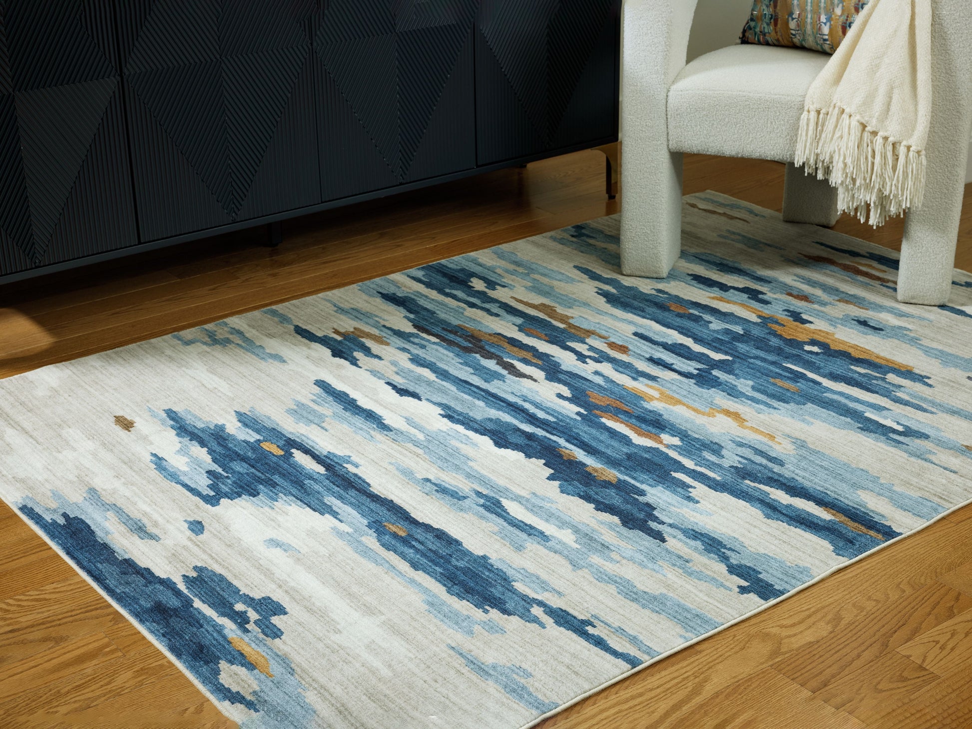 Signature Design by Ashley® Vinlett - Washable Rug | Meri Furniture