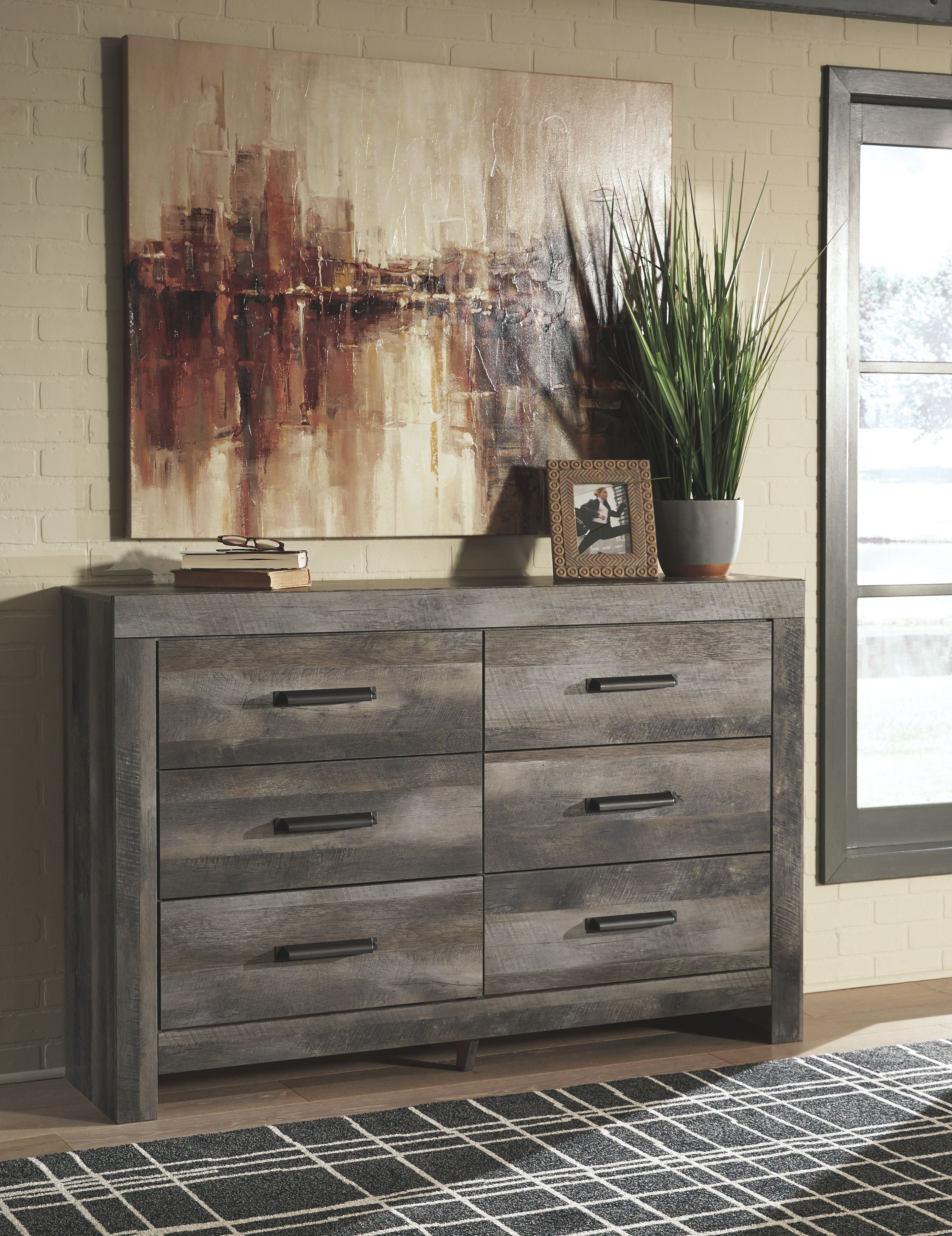 Signature Design by Ashley® Wynnlow - Dresser, Mirror | Meri Furniture